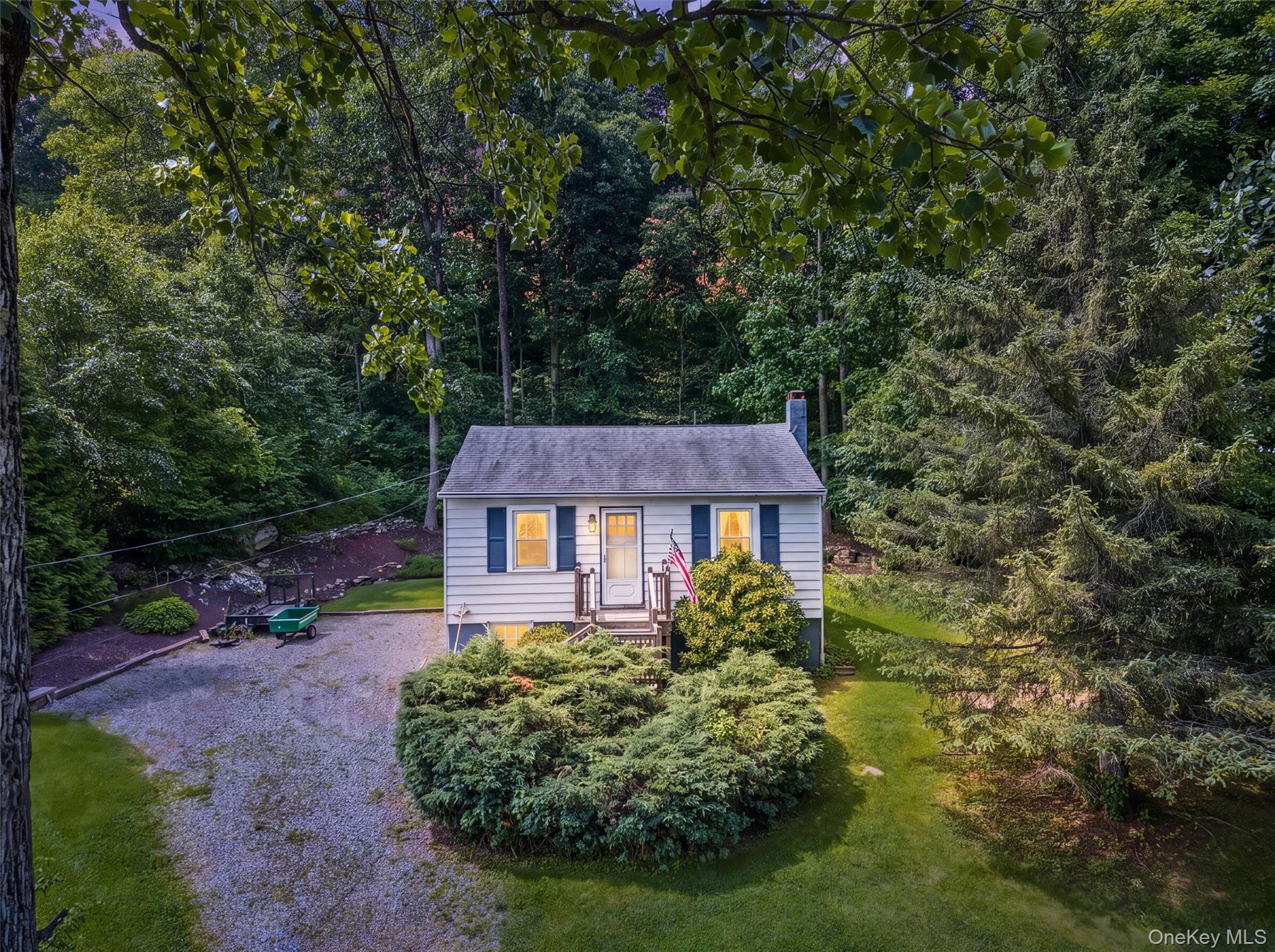 19 Oak Ridge Drive — photo