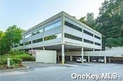 233 E Shore Road 204 — photo