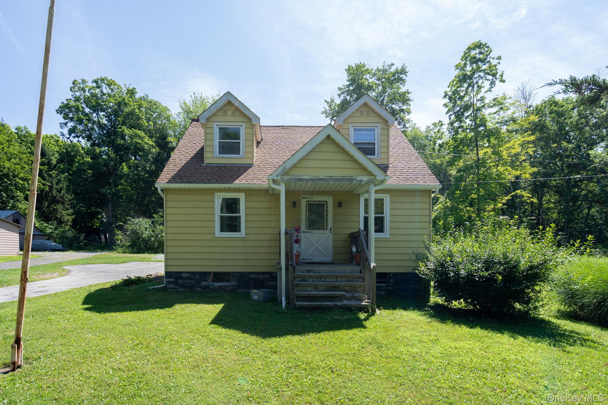 336 Route 32 — photo