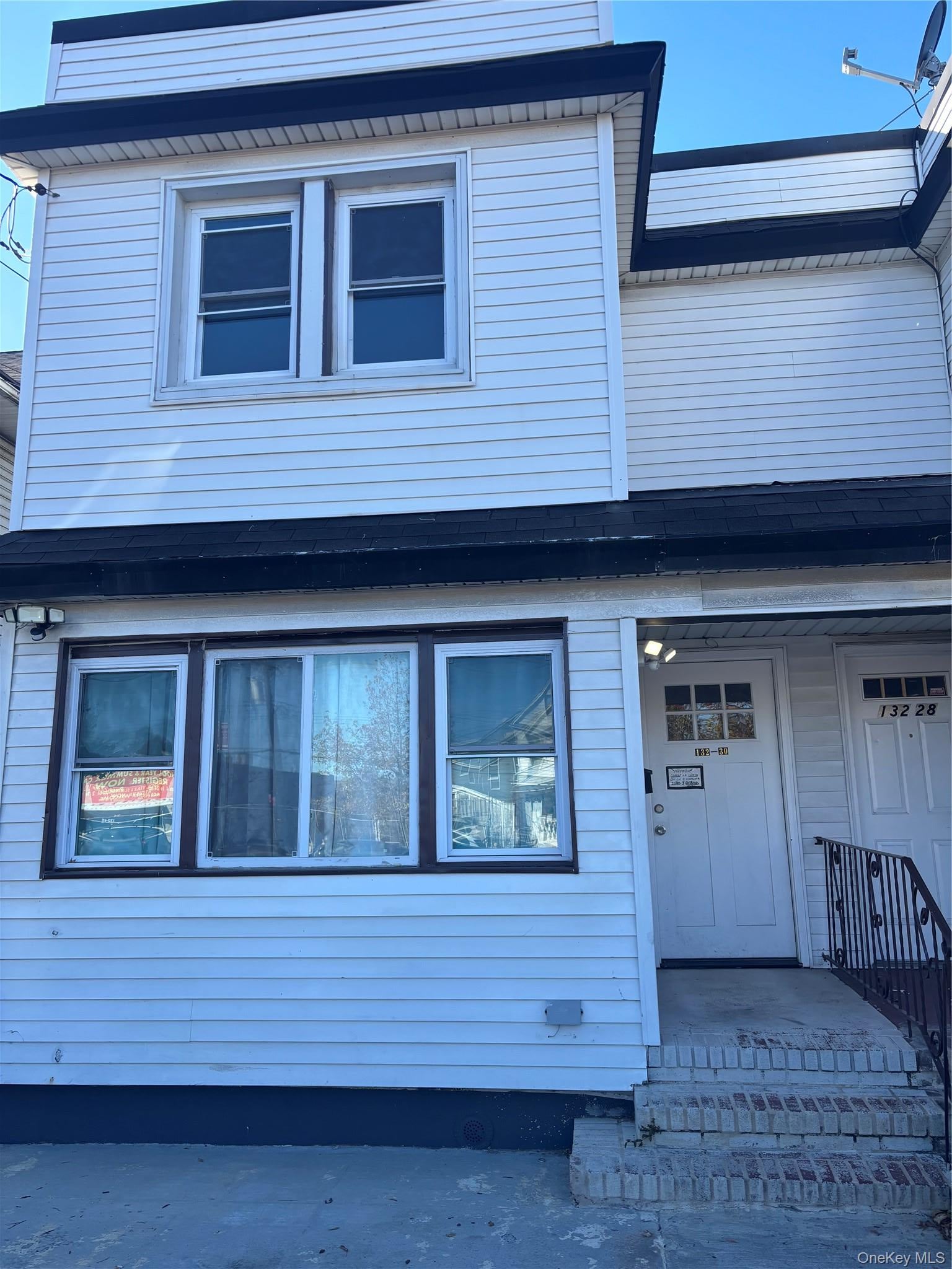 132-28 Crossbay Boulevard 2 — photo
