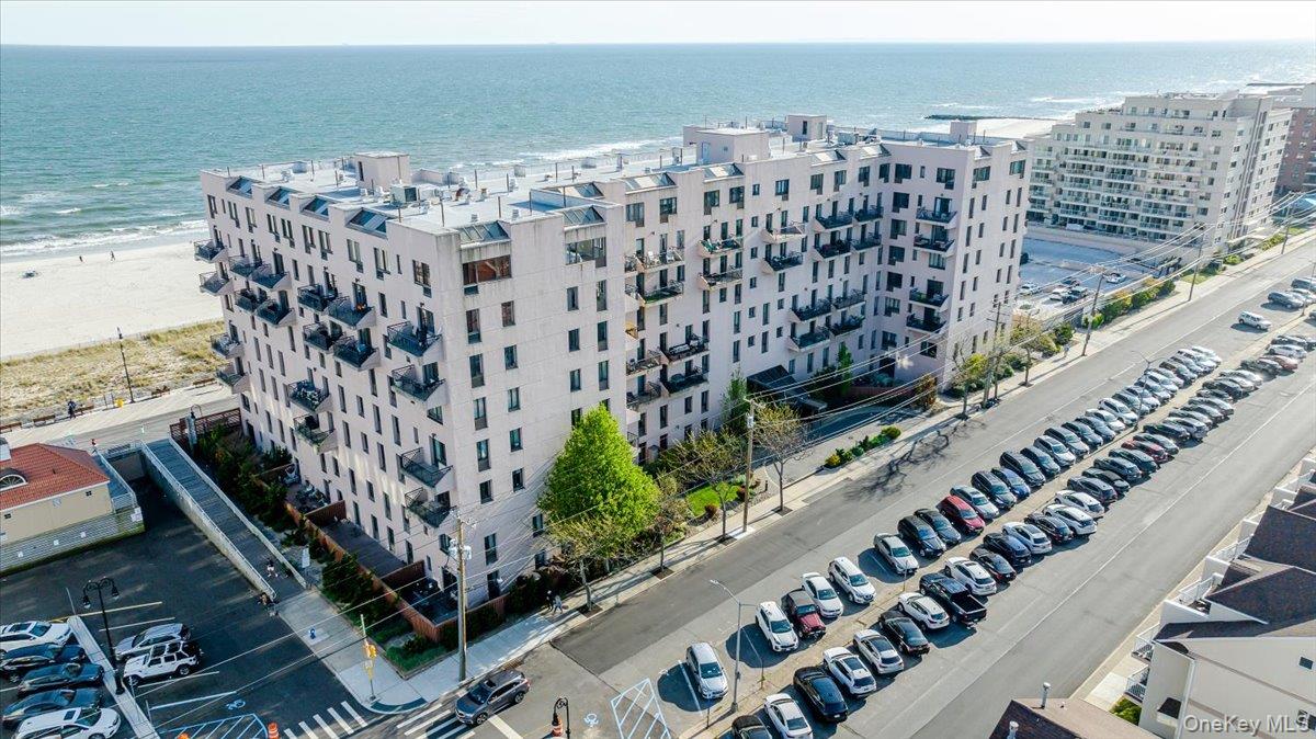 100 W Broadway 1E — photo