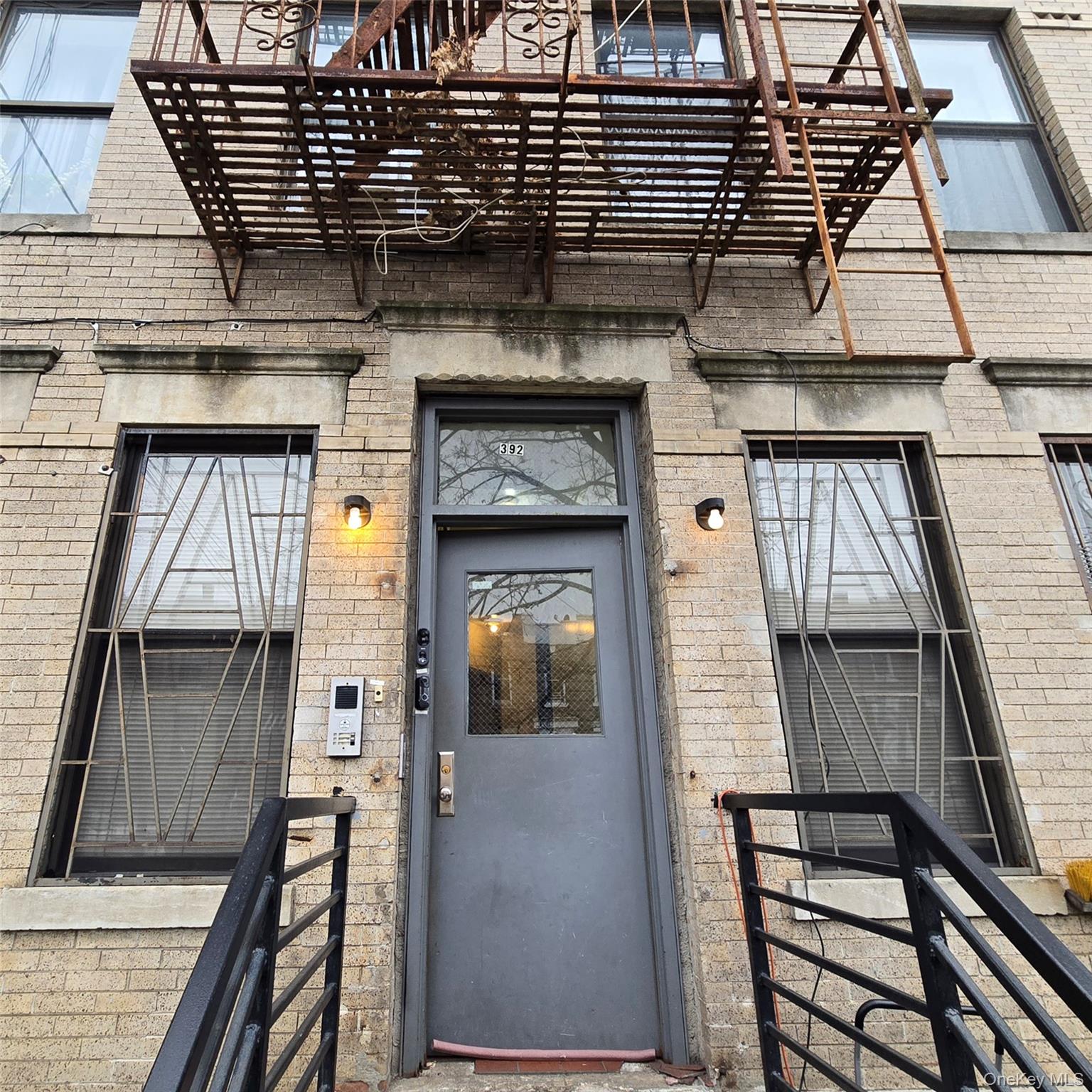 392 New Jersey Avenue 392-1 — photo