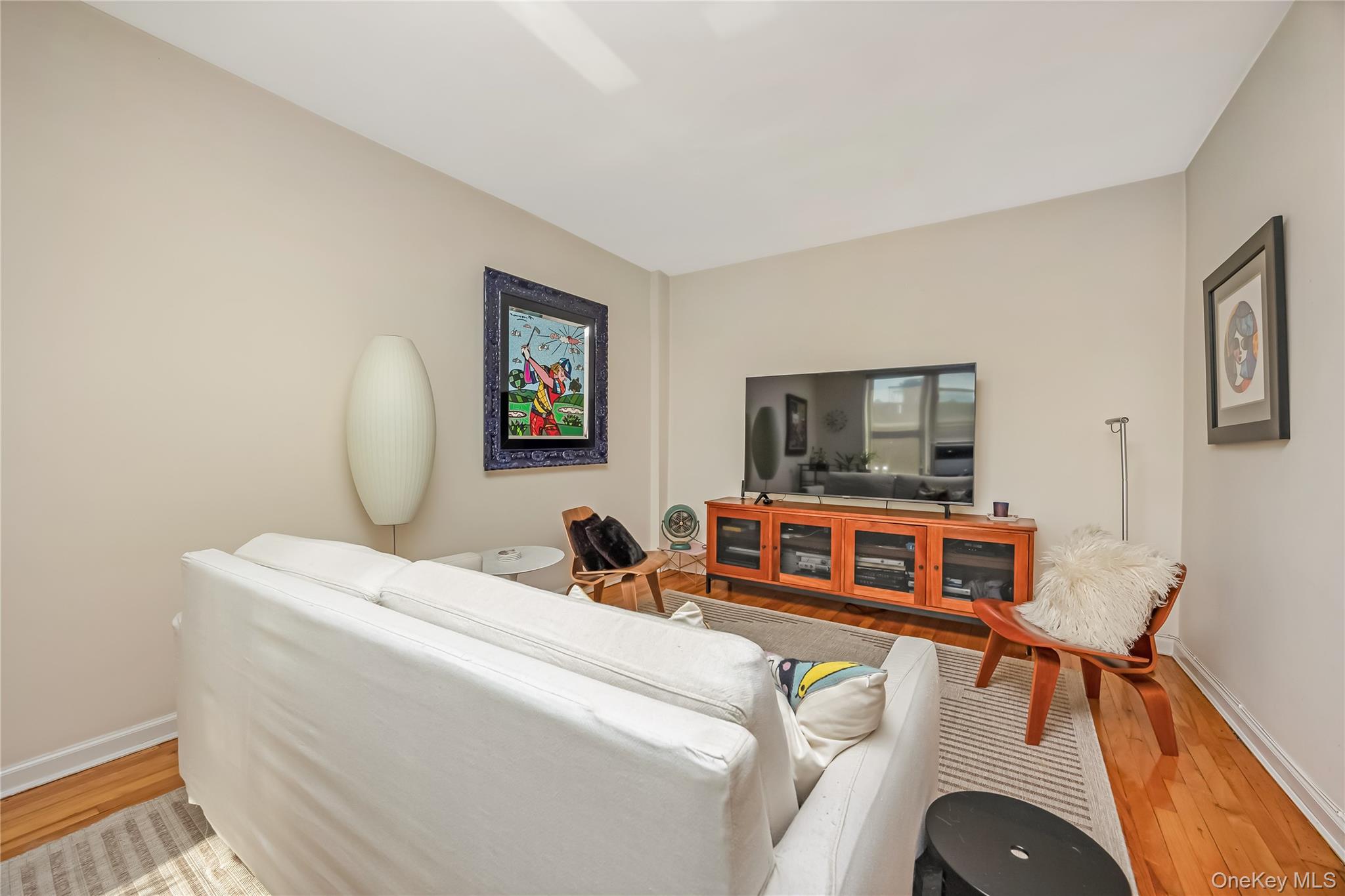 88-02 35th Avenue 6M — photo