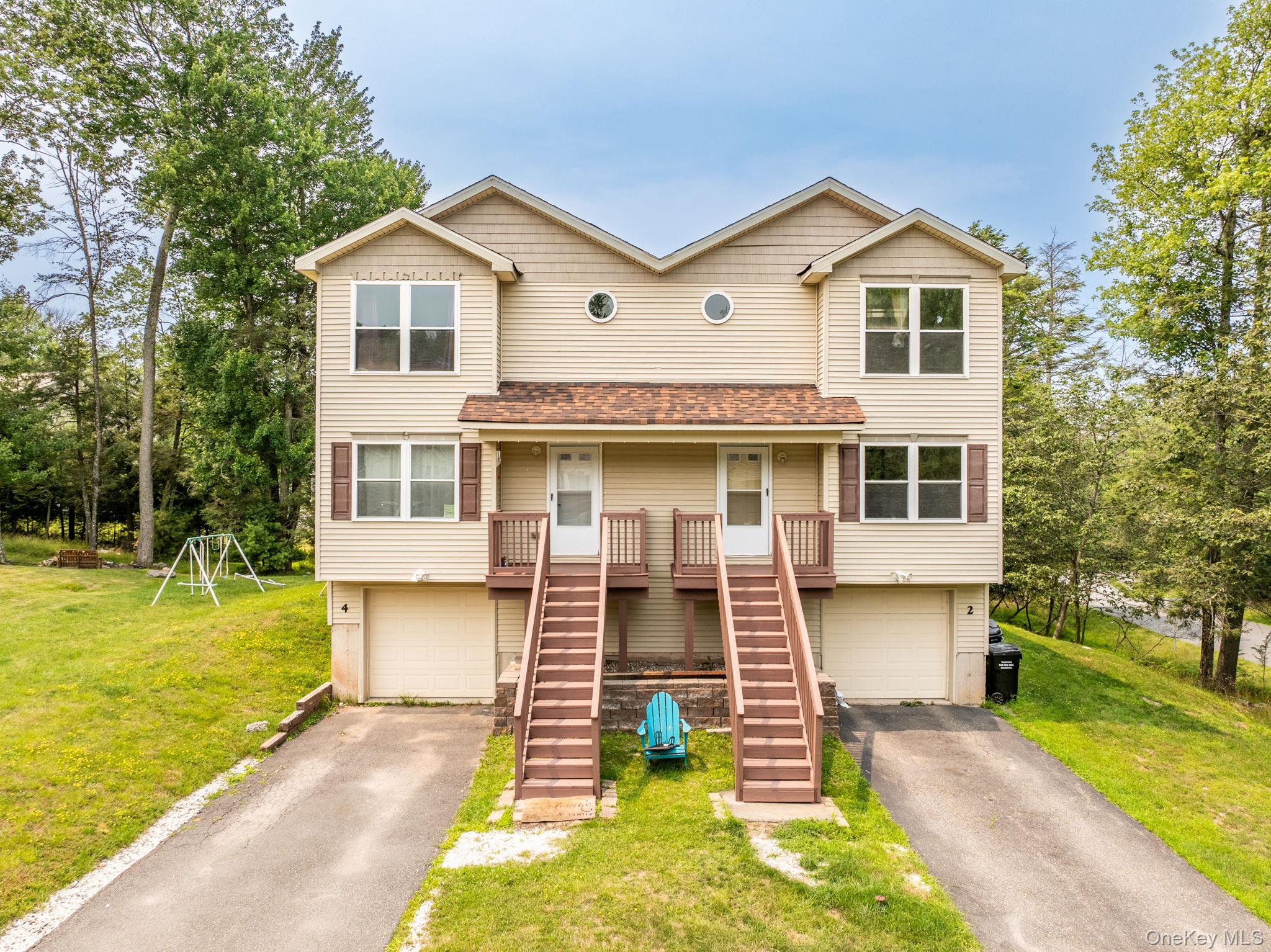 4 Deerfield Court — photo