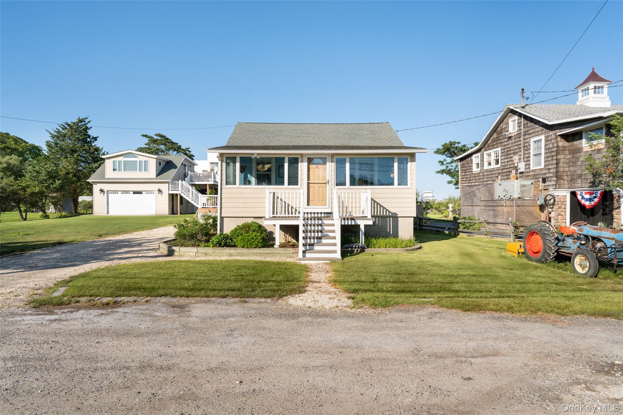 18 Beach — photo