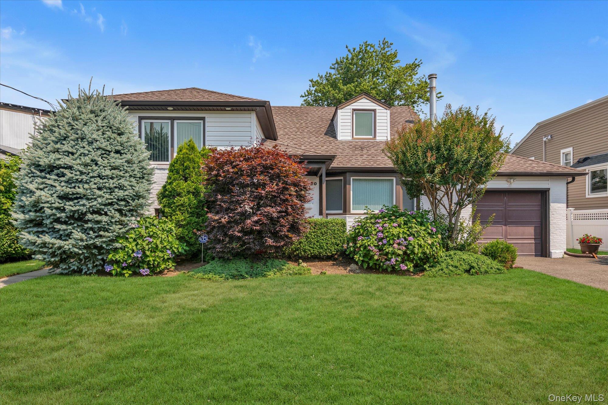 4020 Judith Lane — photo
