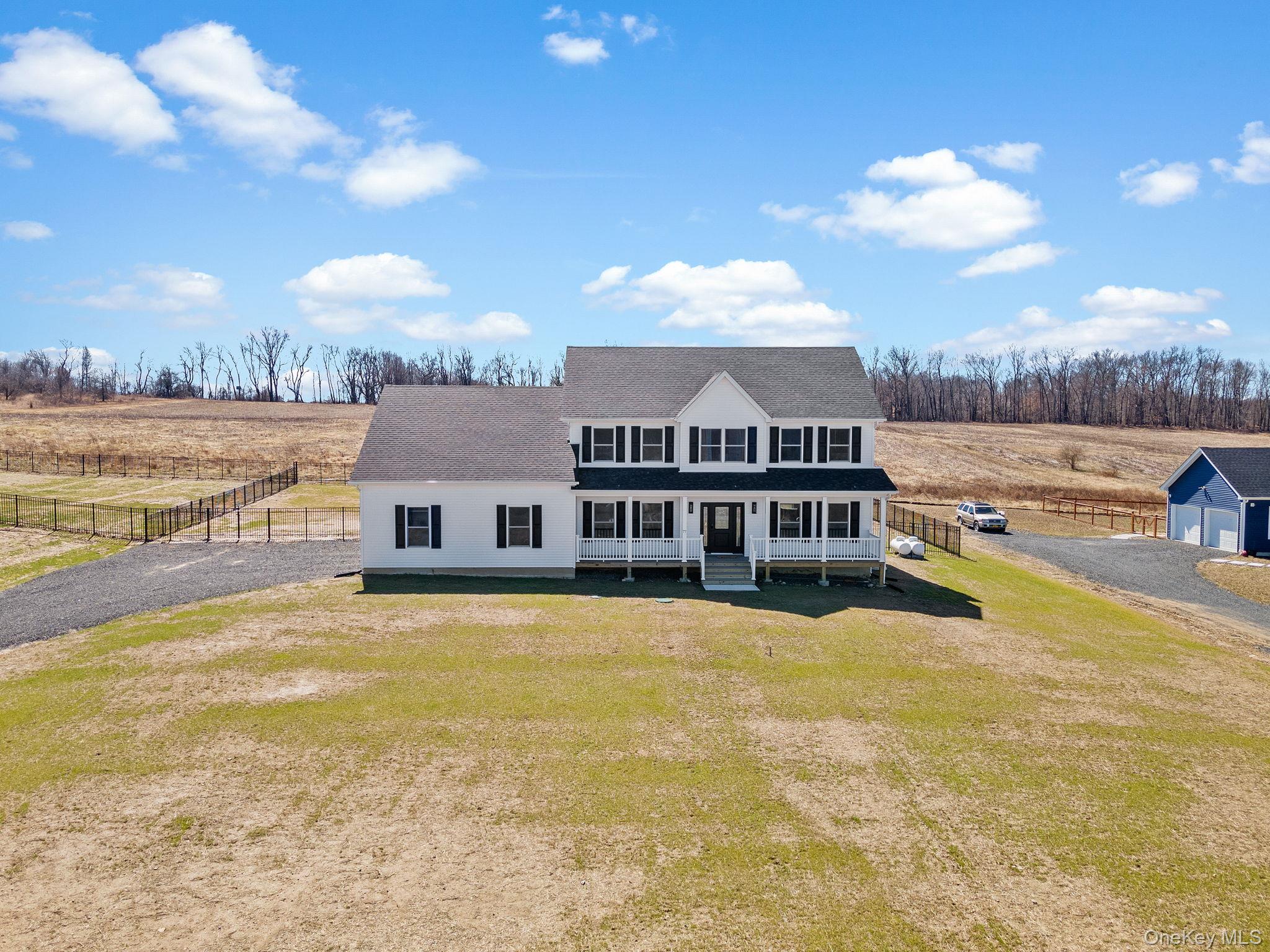 10 Harrier Ridge Drive — photo