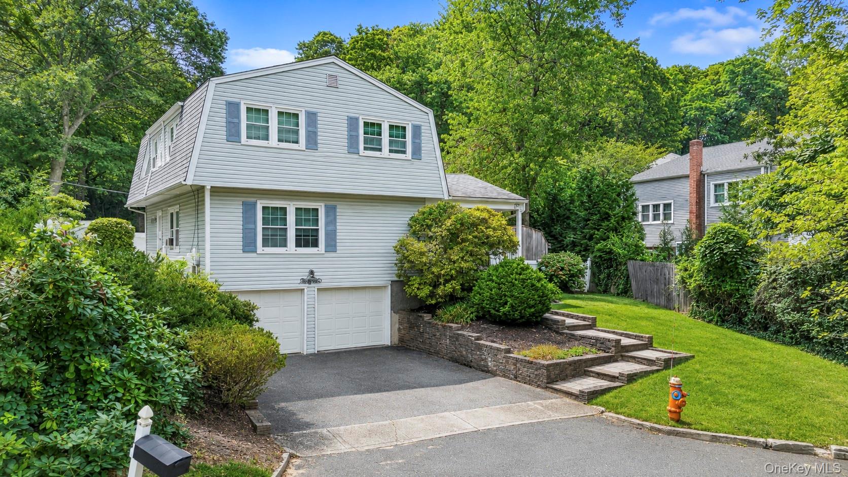 35 Sanford Street — photo