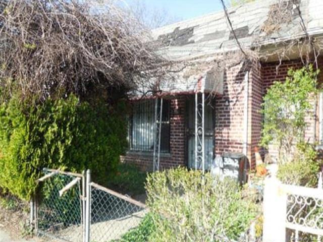 3342 Gunther Avenue — photo