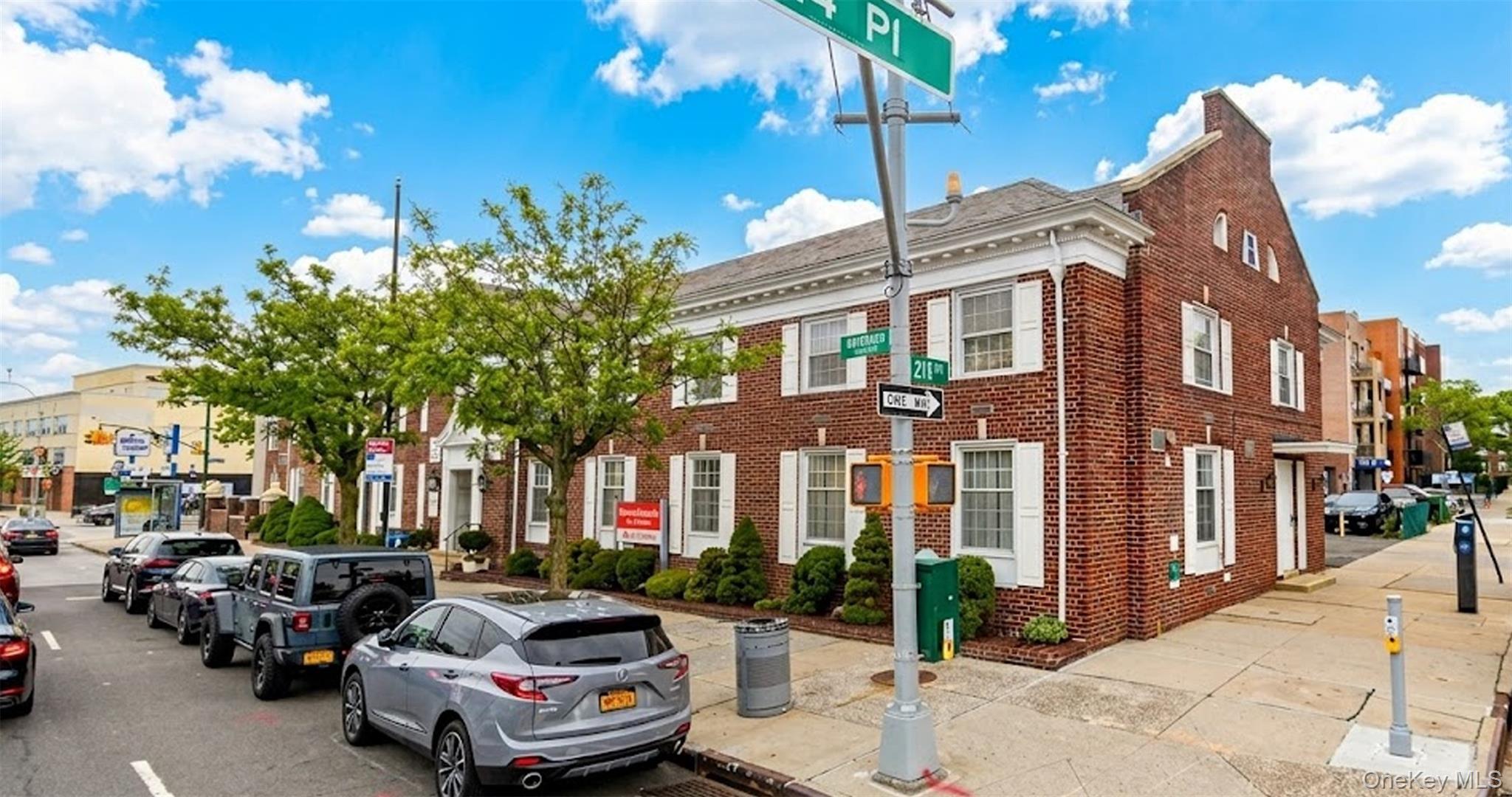 214-11 Northern Boulevard 1Fl — photo