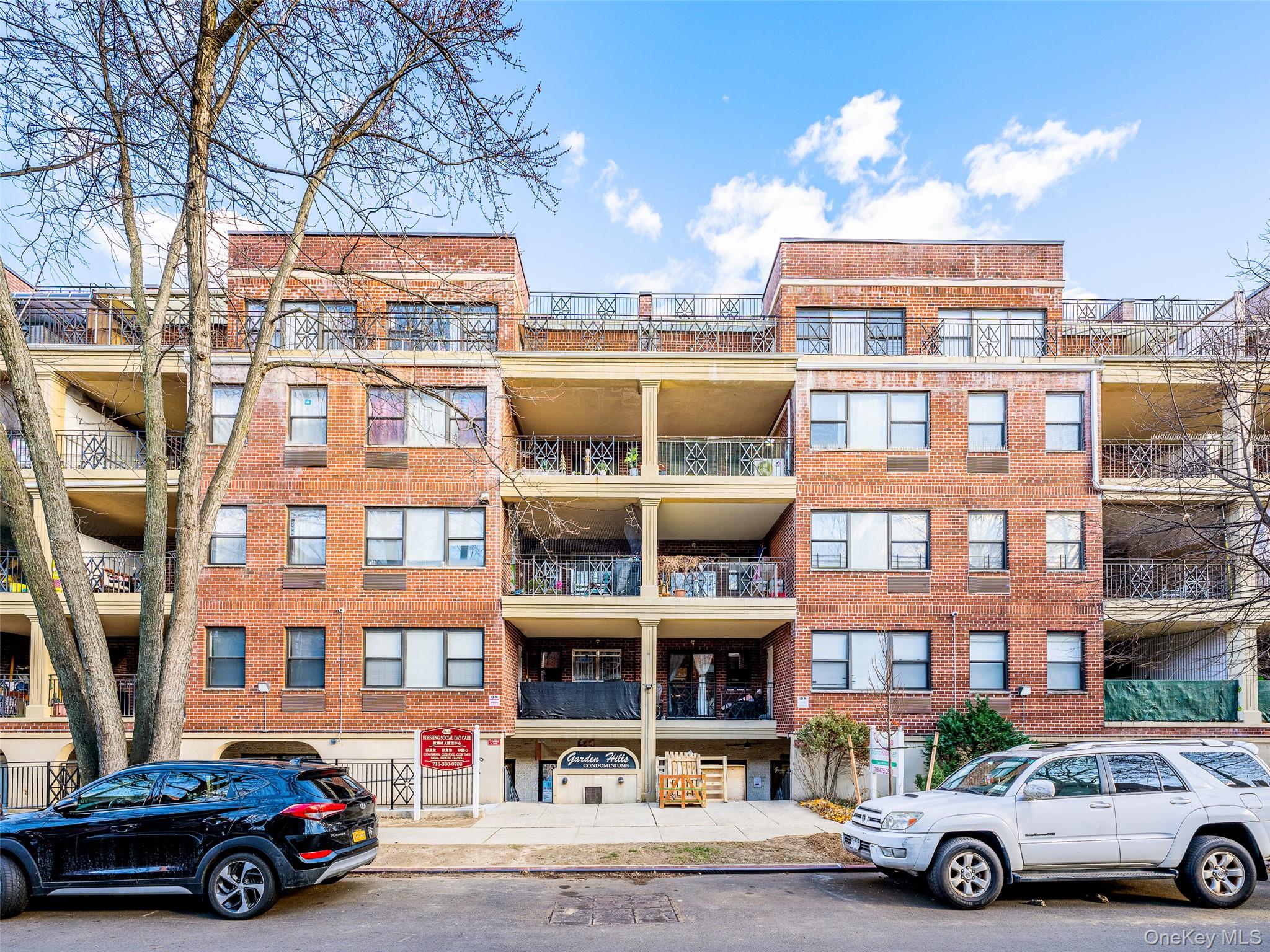 71-19 162 Street 3D — photo