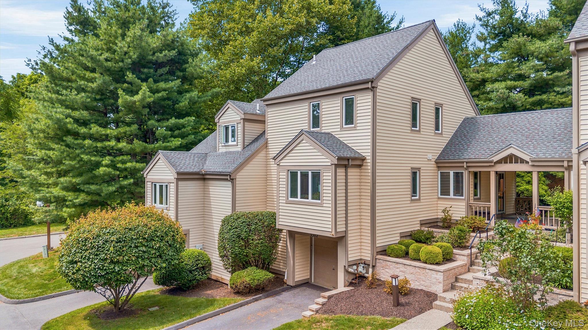 3302 Homestead Court — photo
