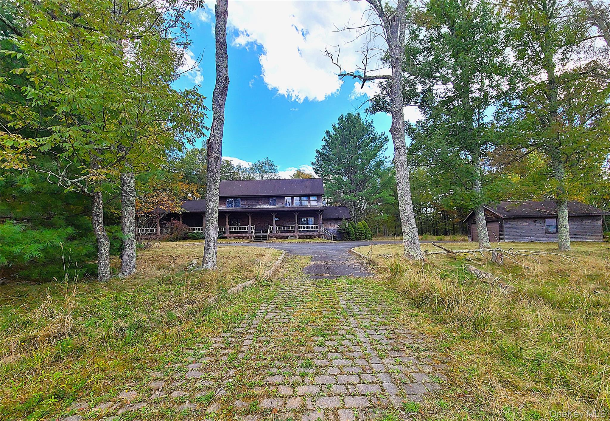 118 Hilltop Road — photo