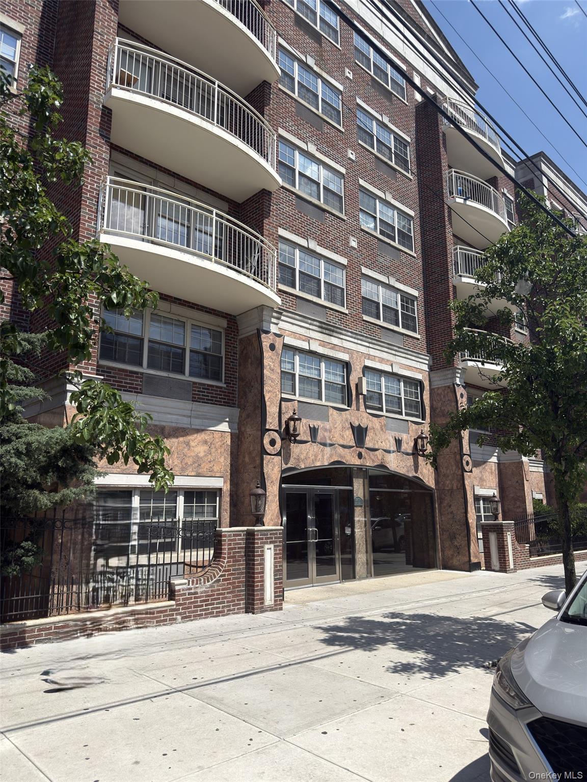 38-11 108th Street 3H — photo
