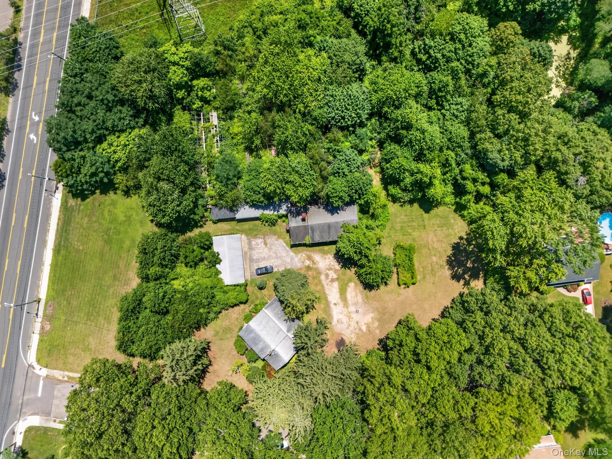39 Seaman Neck Road 39 — photo