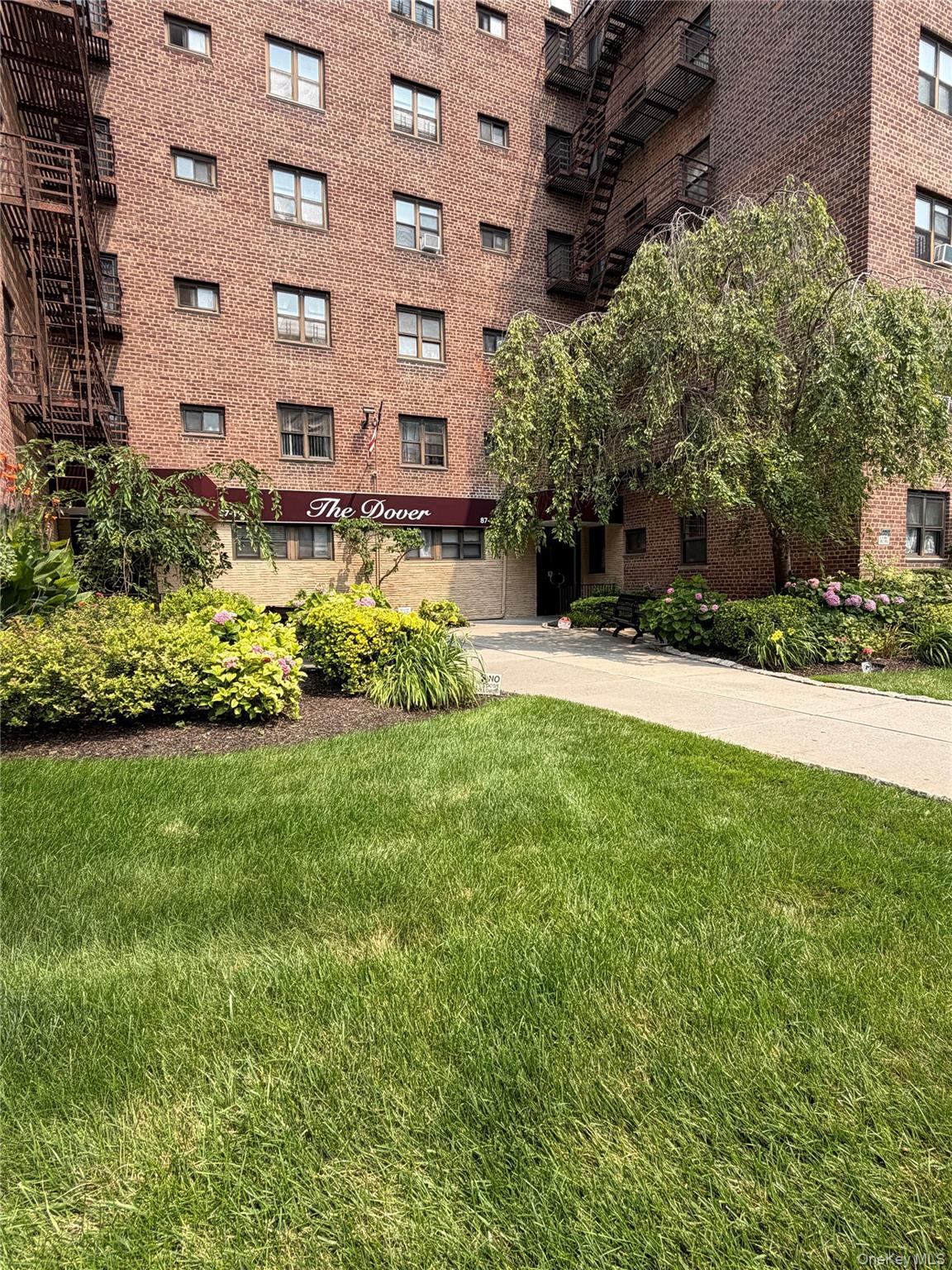 8719 204th Street a41 — photo