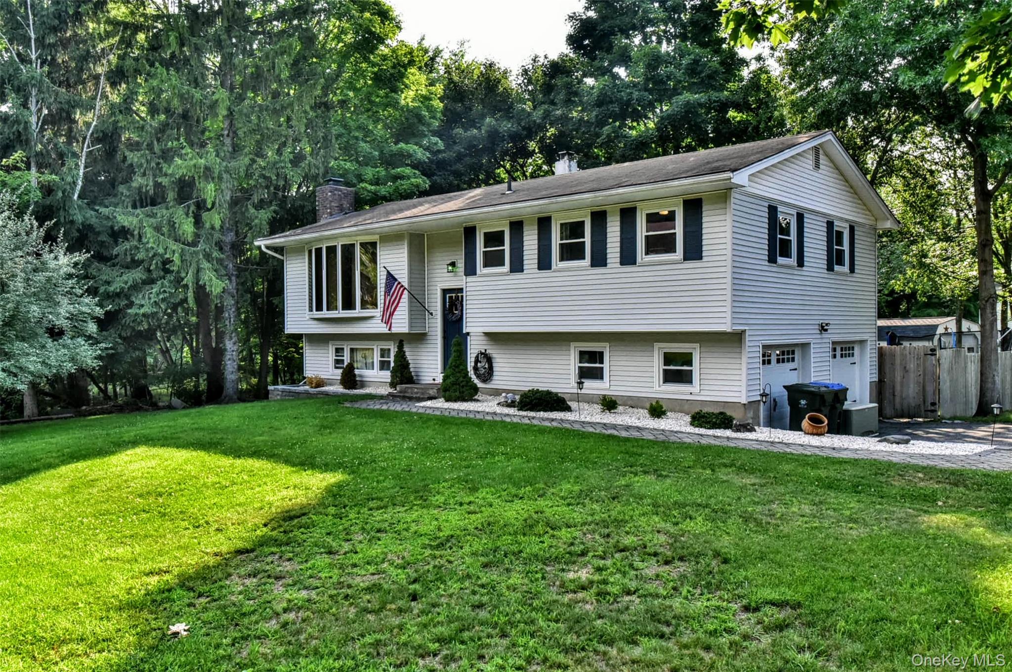 56 Poplar Drive — photo