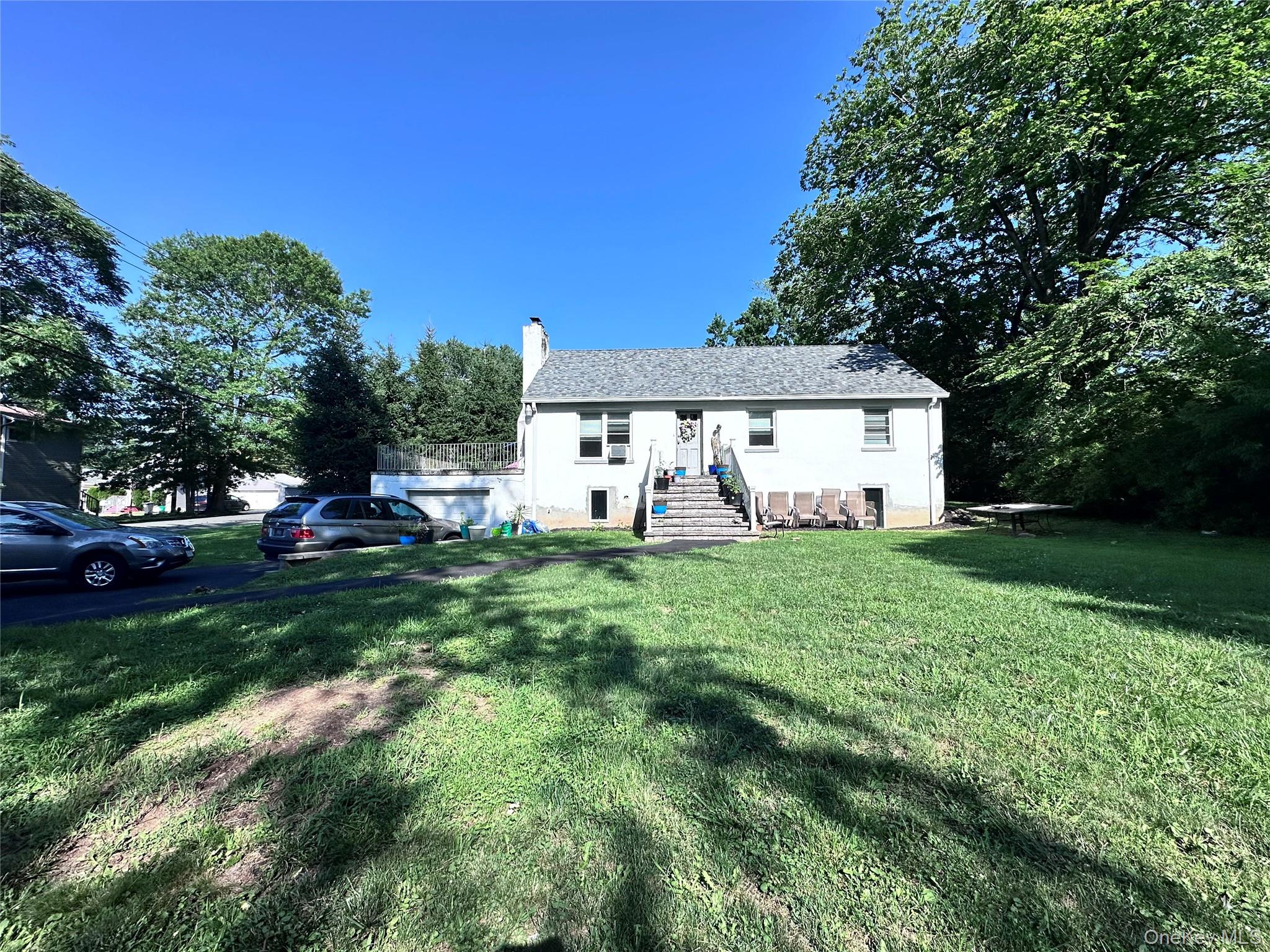 48 Medway Avenue — photo