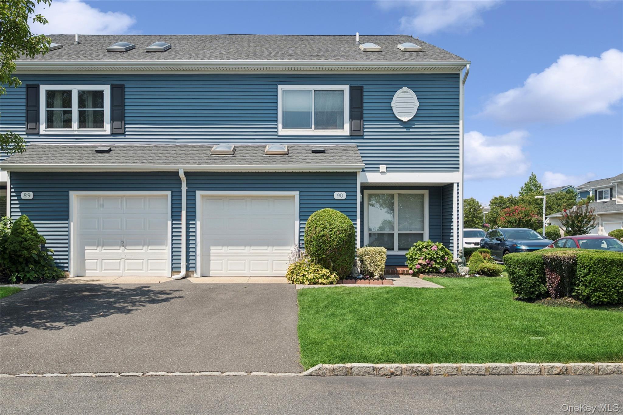 100 Baker Court 90 — photo