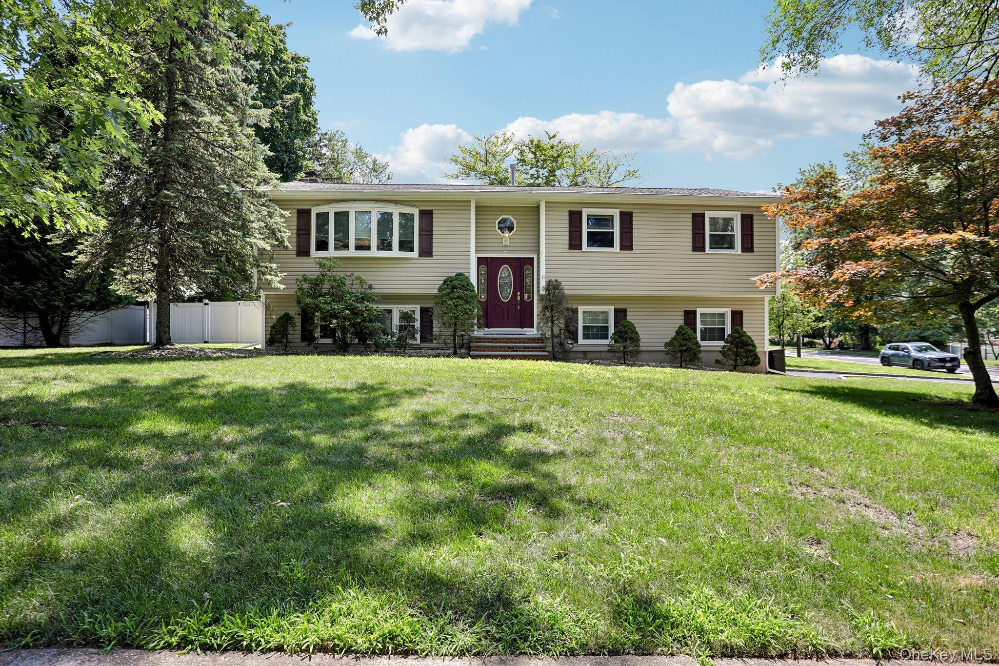 11 Harness Road — photo