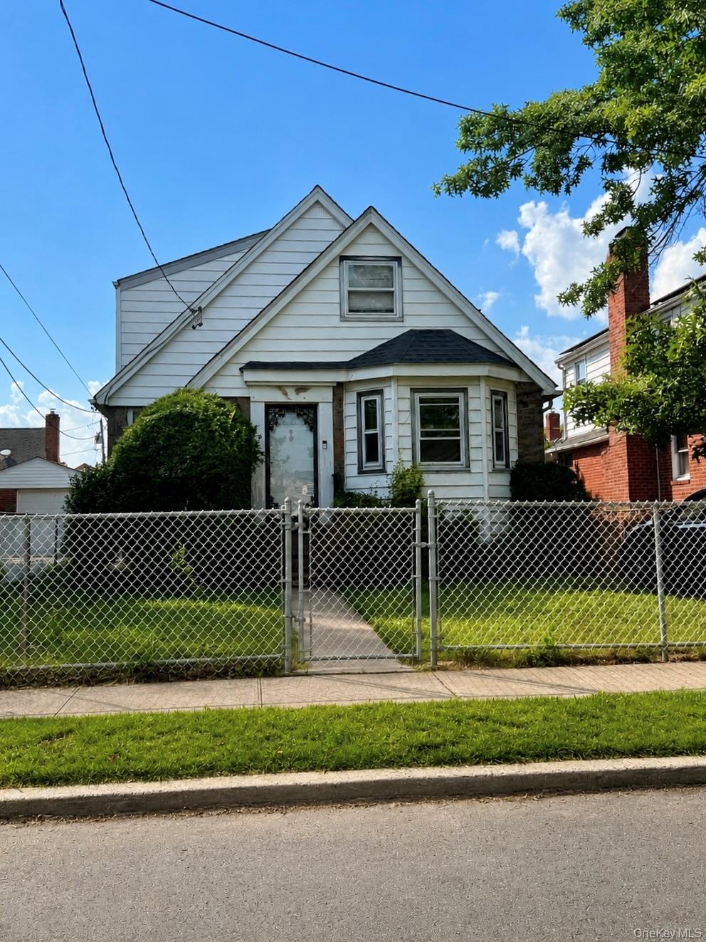 49 Everett Street — photo