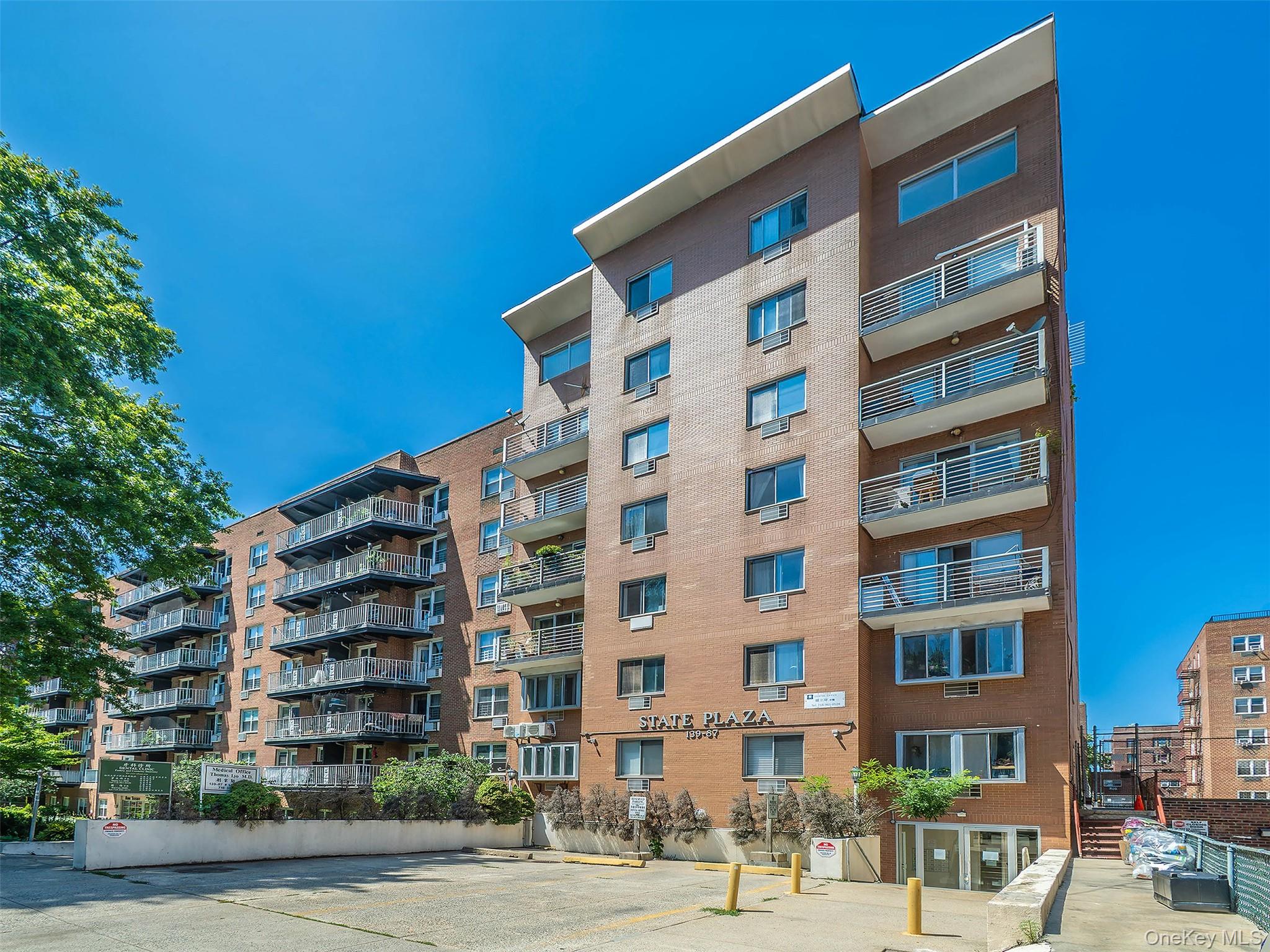 139-87 35th Avenue 4B — photo