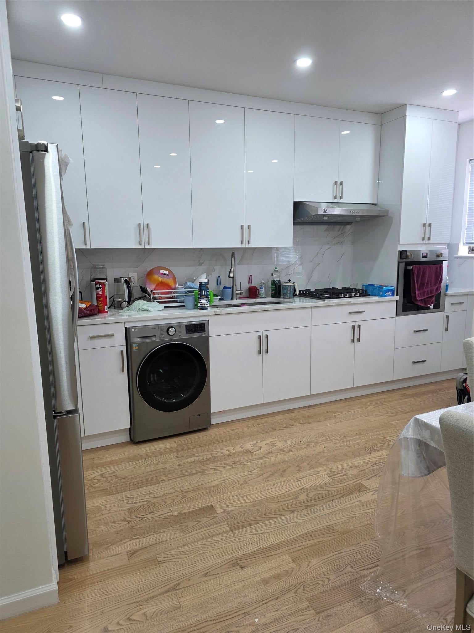 71-37 Vleigh Place 40B — photo