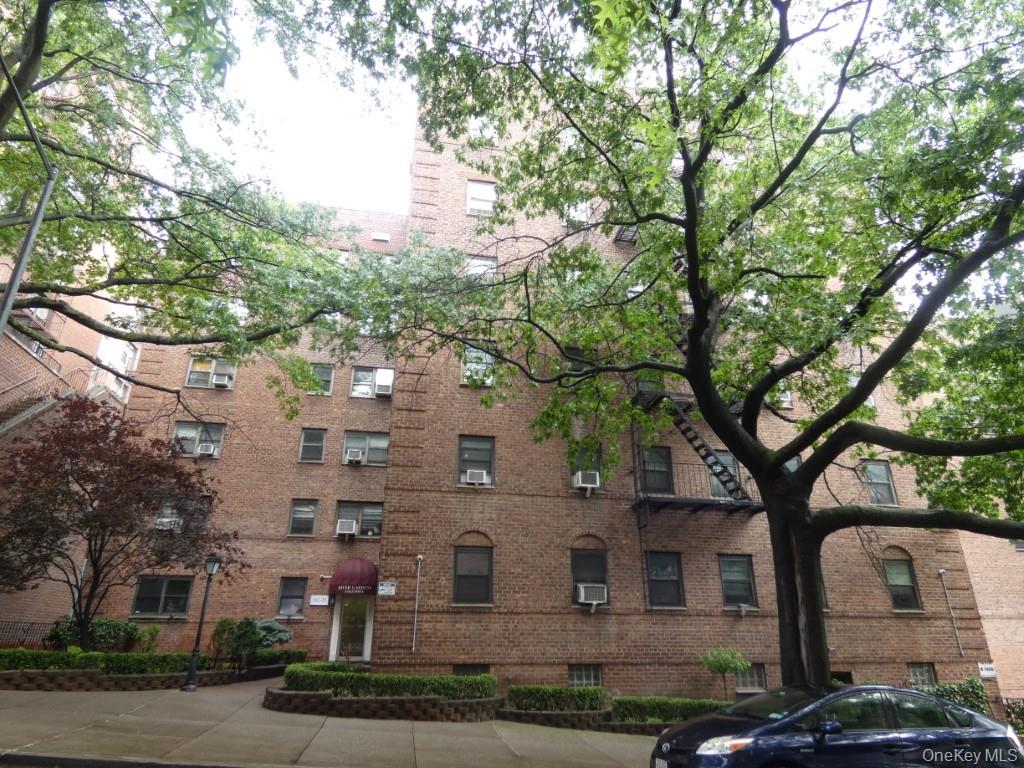 102-25 67 Rd 1E — photo
