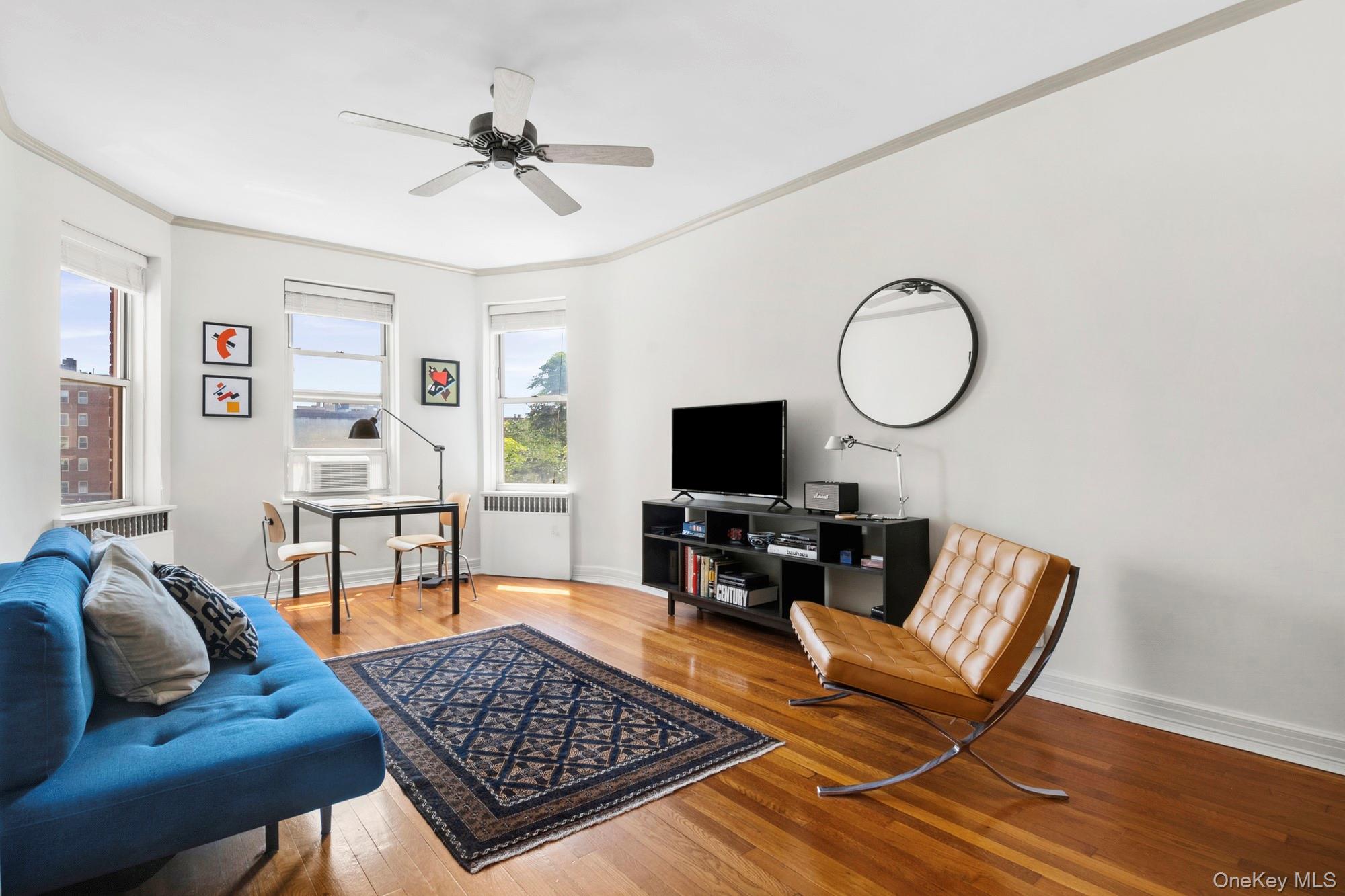 111-35 75th Avenue 42 — photo