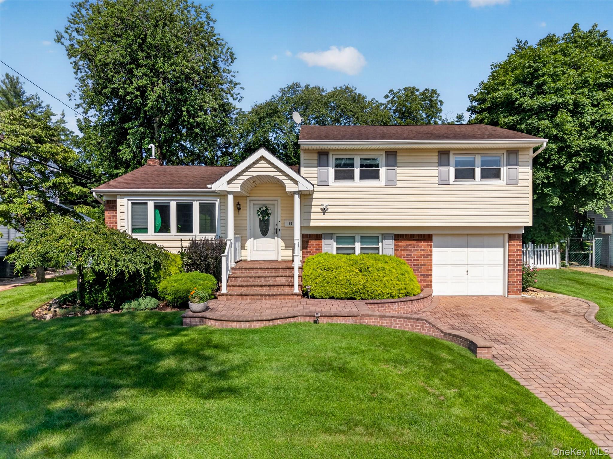50 Sylvia Lane — photo