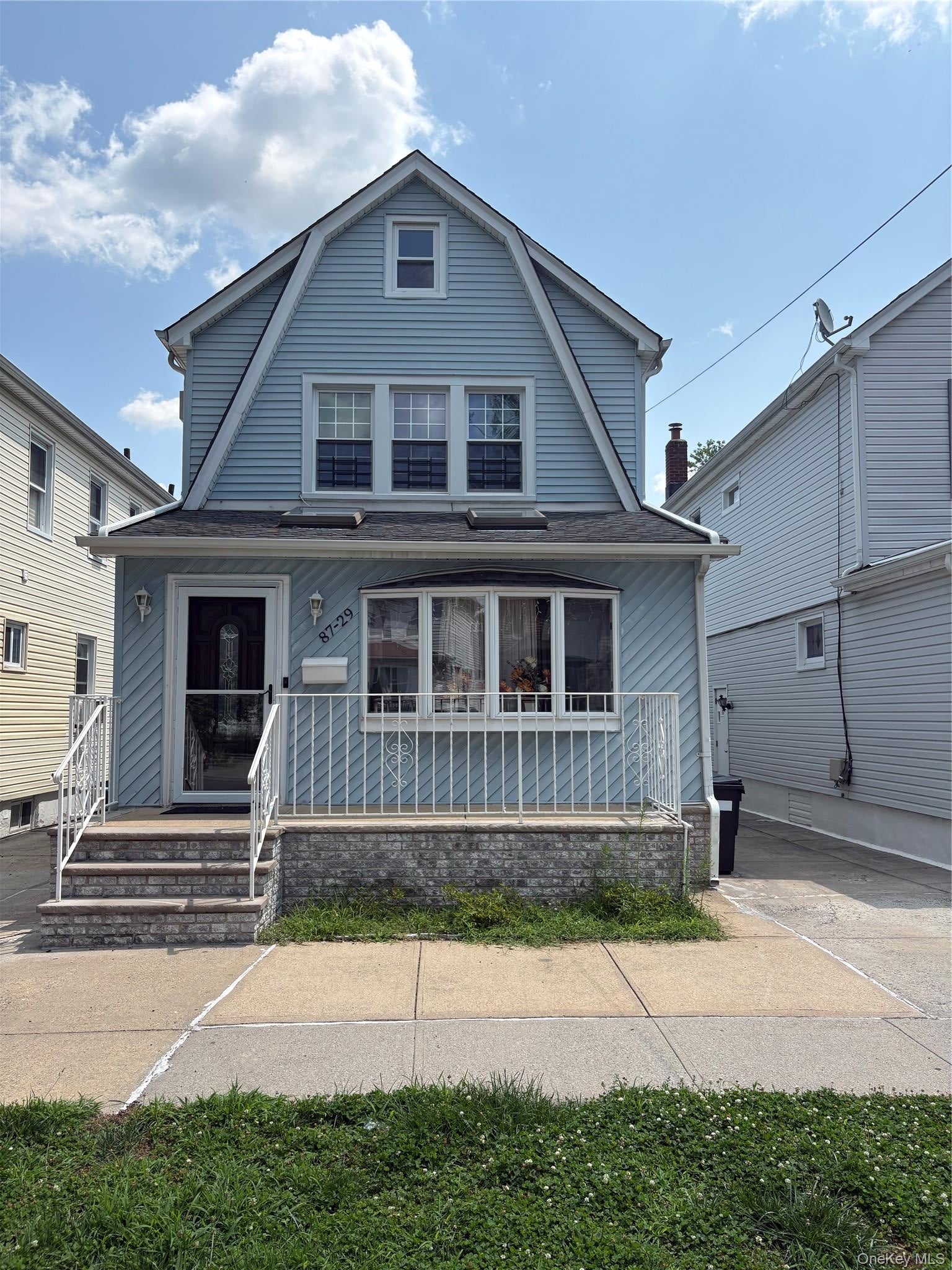 8729 254th Street — photo