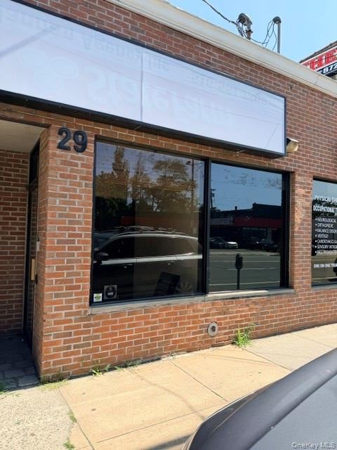29 E Merrick Road — photo
