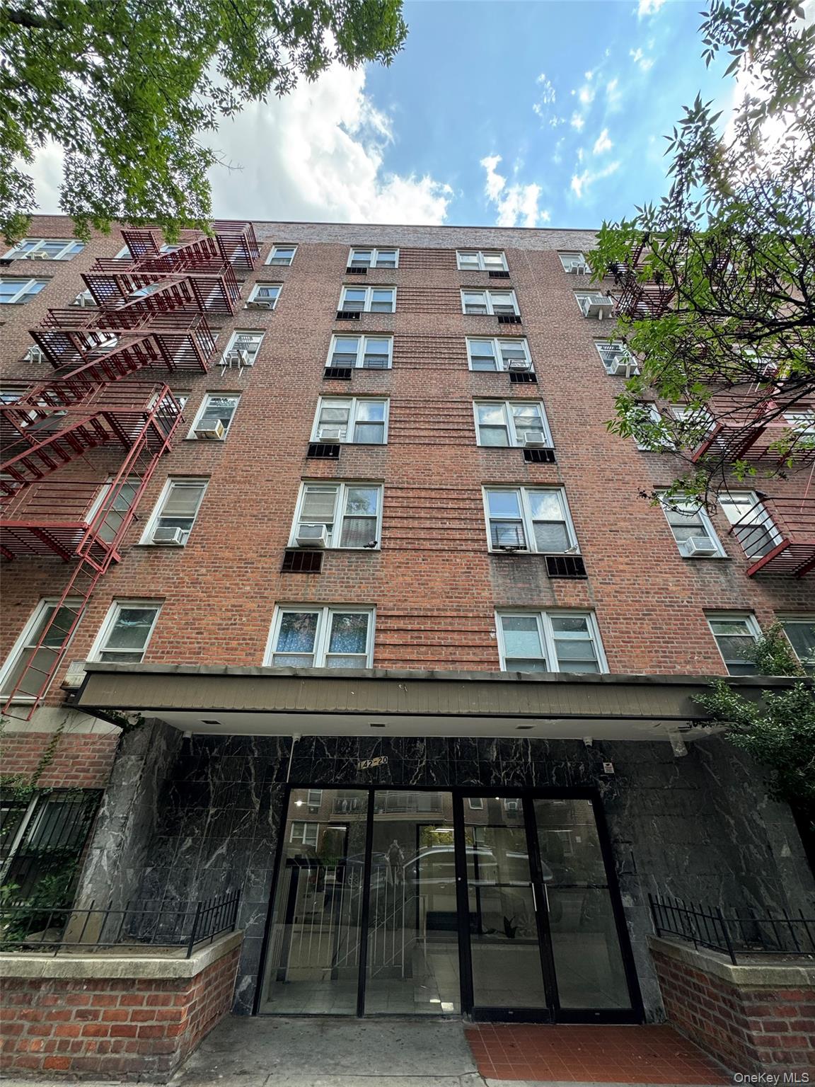 142-20 41st Ave 6C — photo