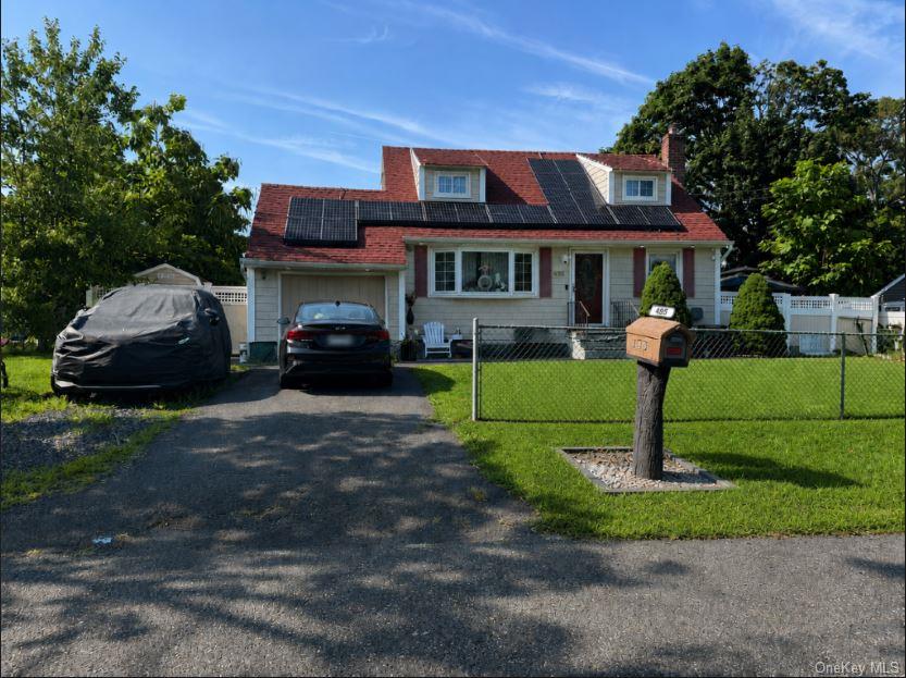 495 Earle Street — photo