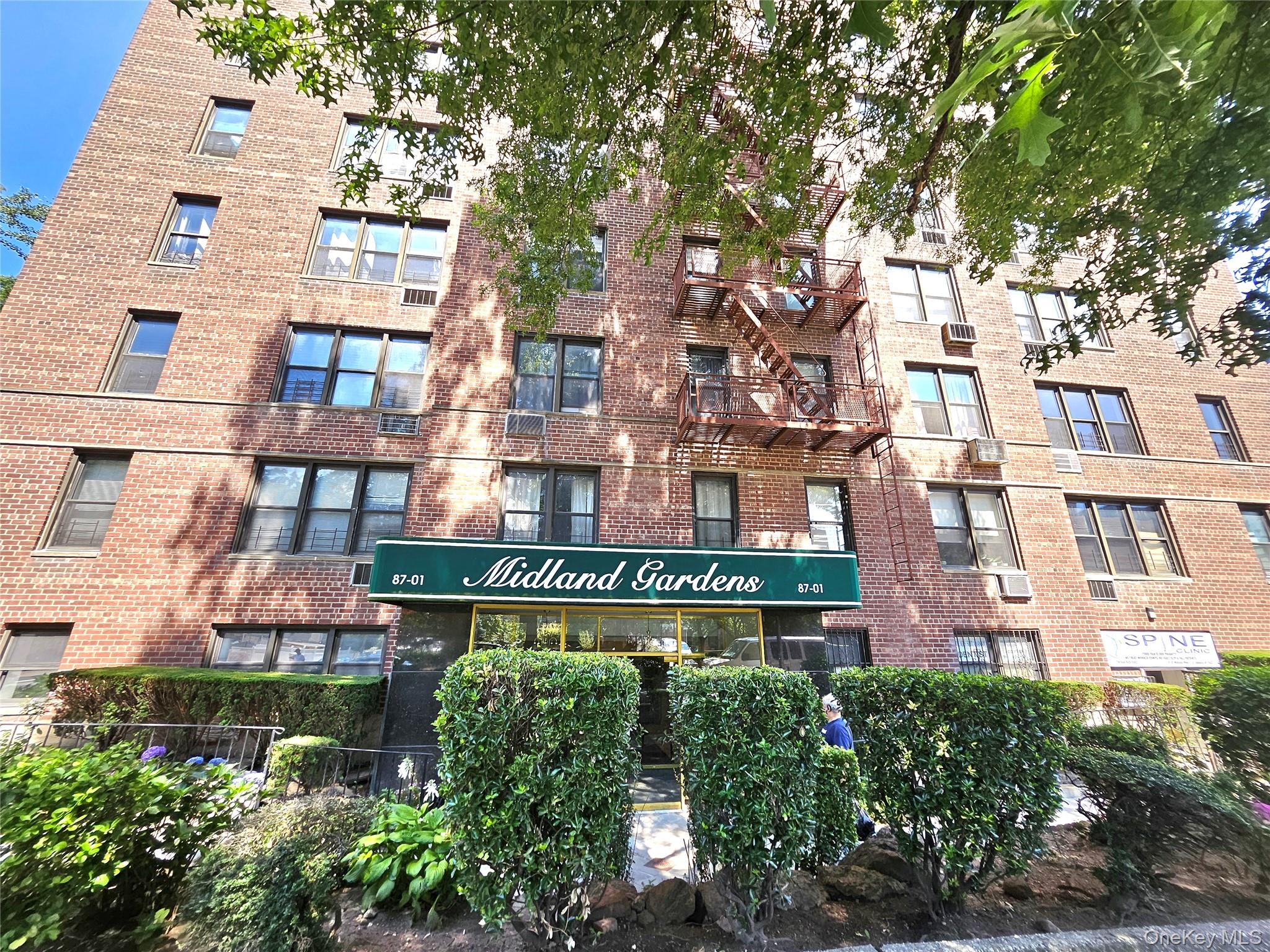 87-01 Midland Parkway 7D — photo