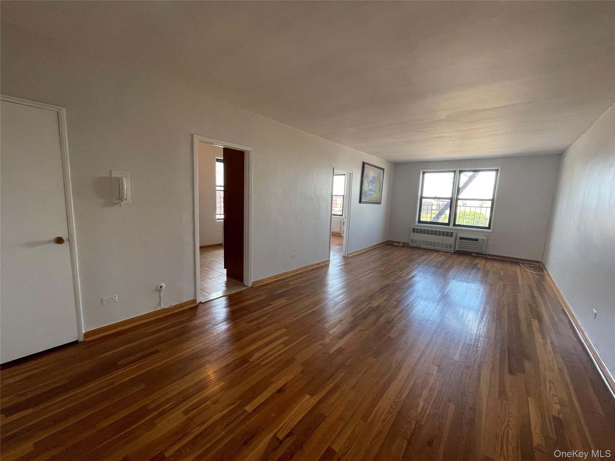102-30 Queens Blvd 5L — photo