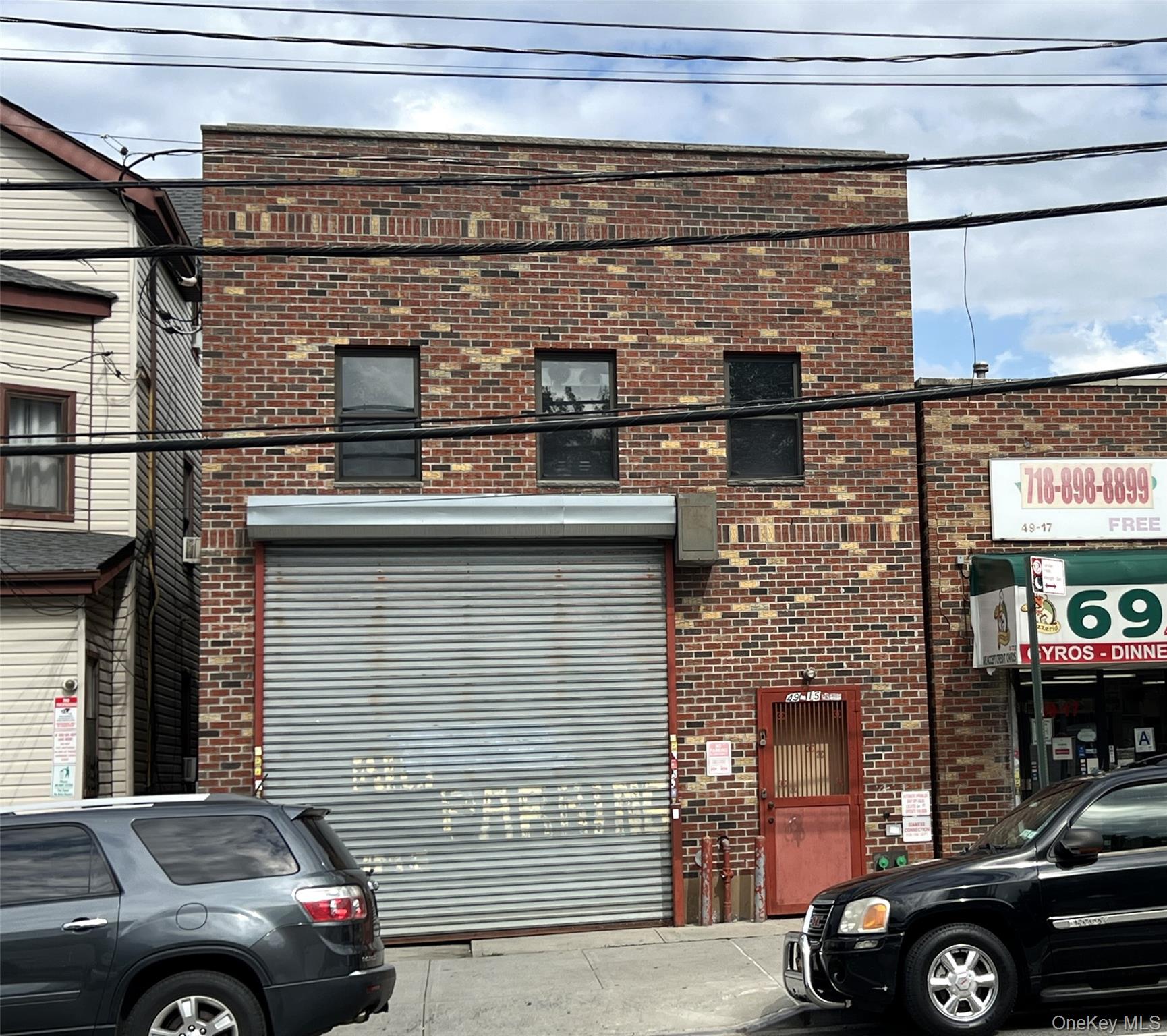 4915 69th Street — photo
