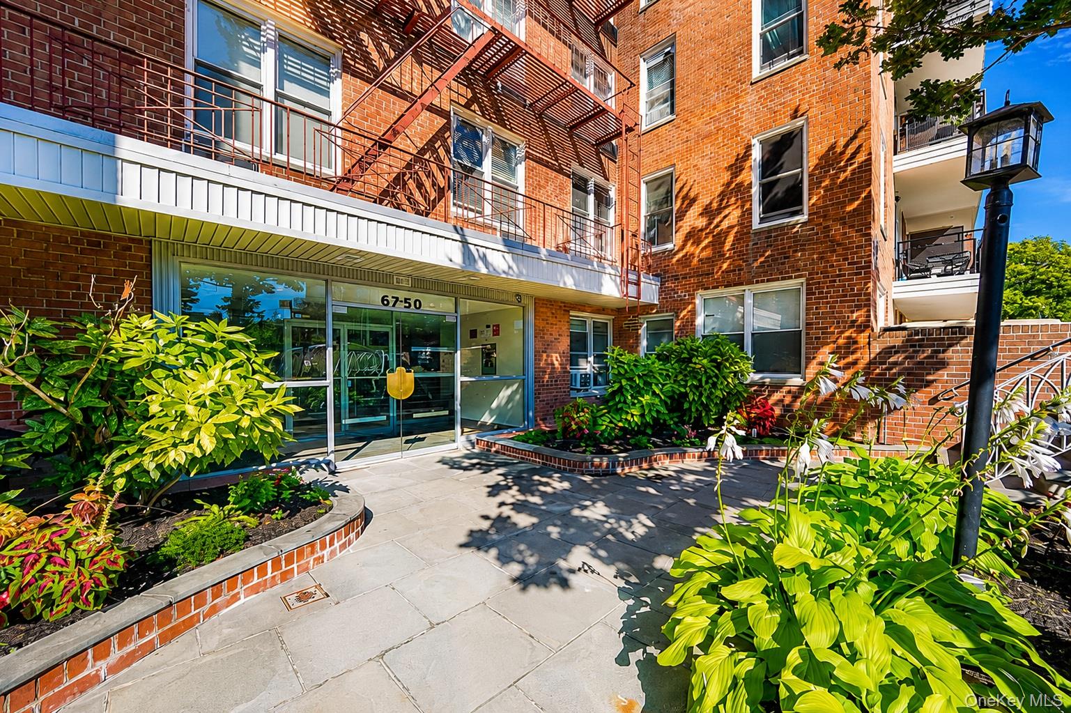 67-50 Thornton Place 1D — photo