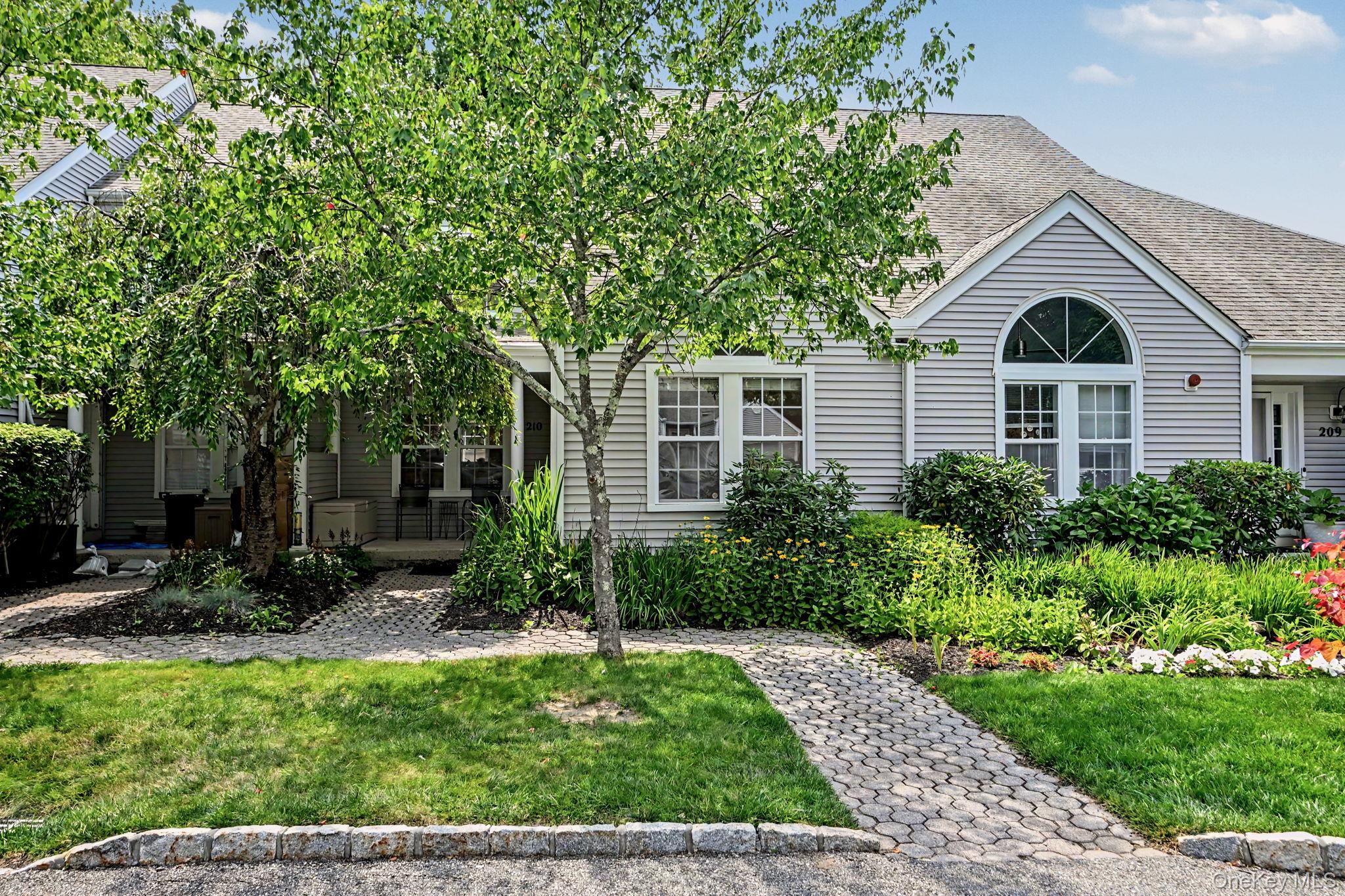 210 Sandpiper Court 210 — photo