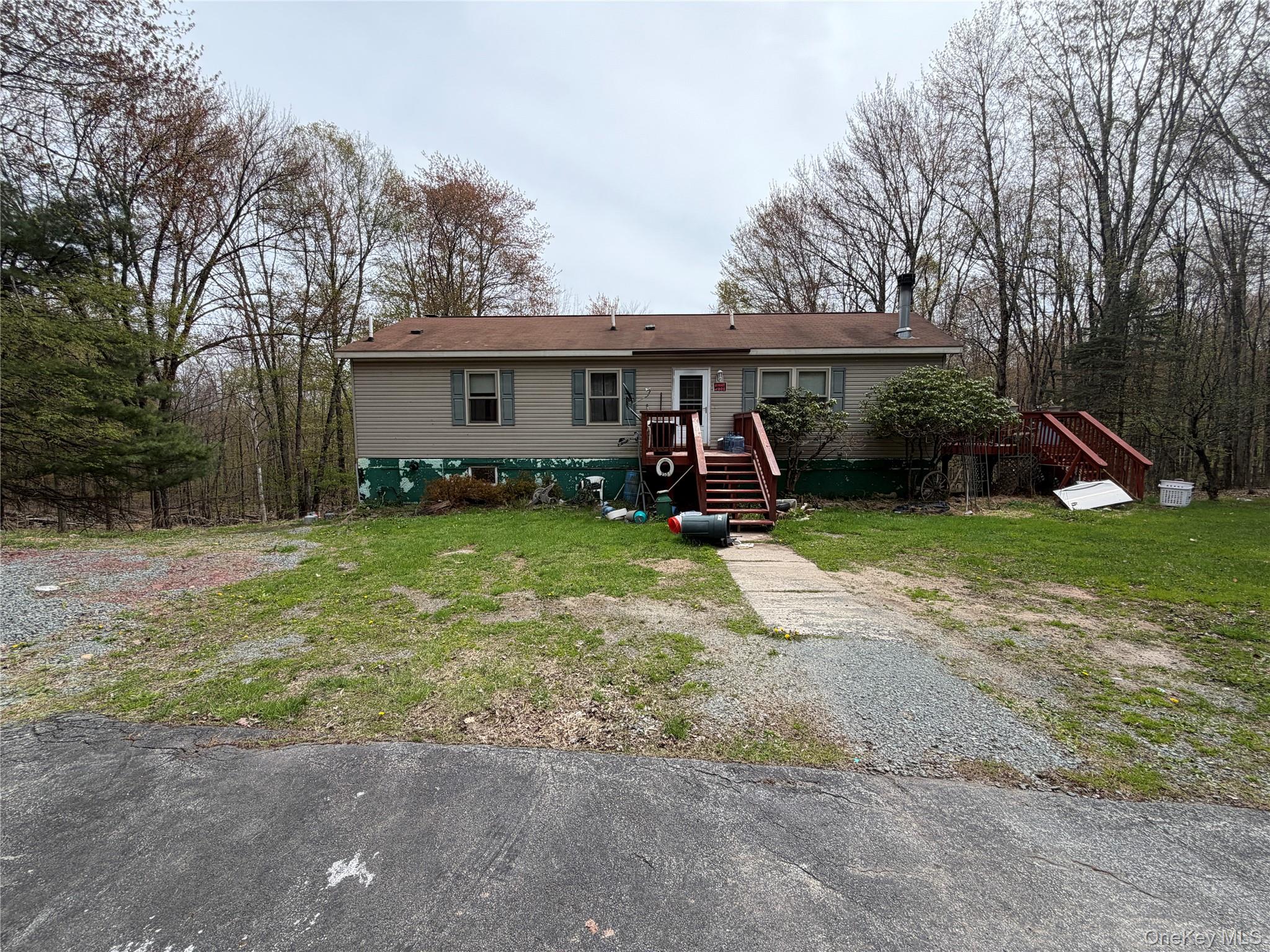 210 Labaugh Road — photo