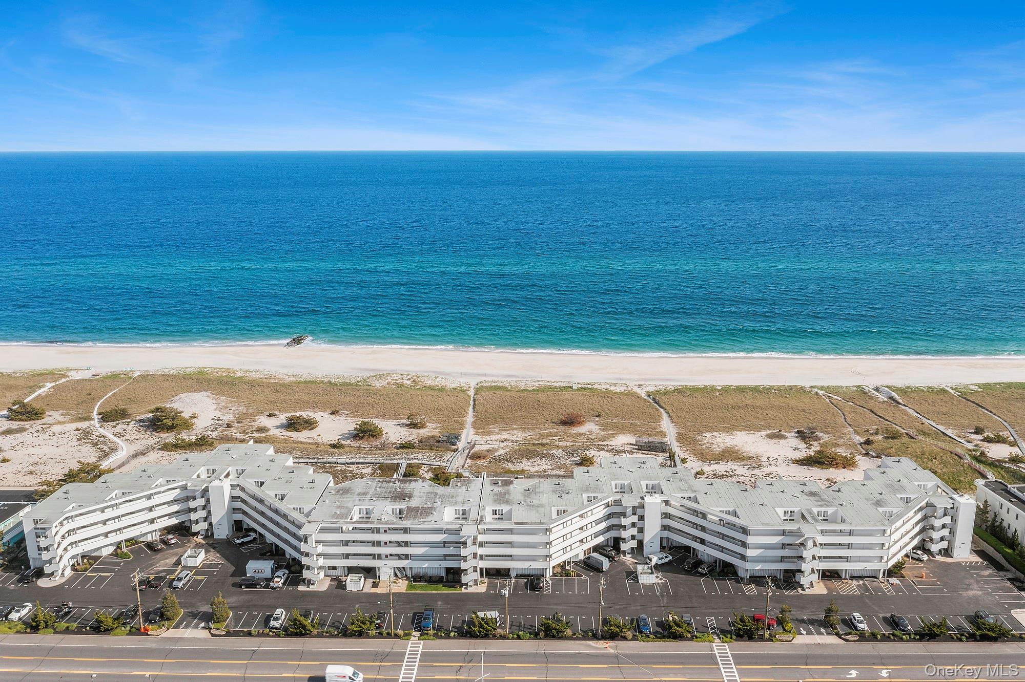 253 Dune 62 — photo