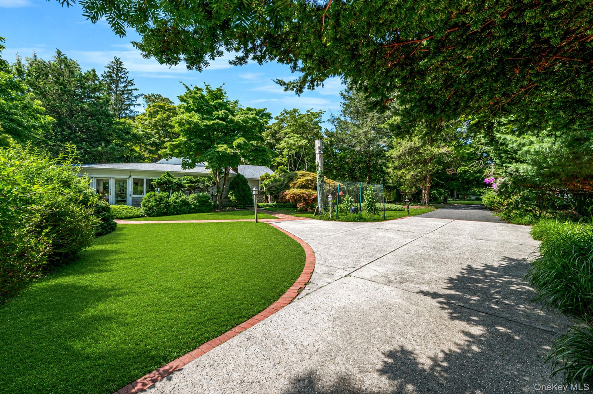 90 Locust Lane — photo