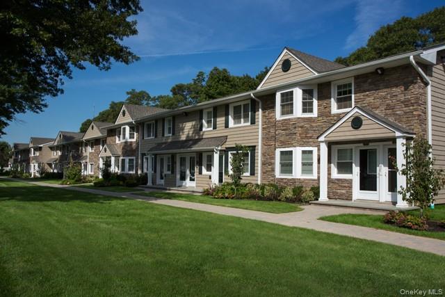 414 Tudor Lane 414 — photo