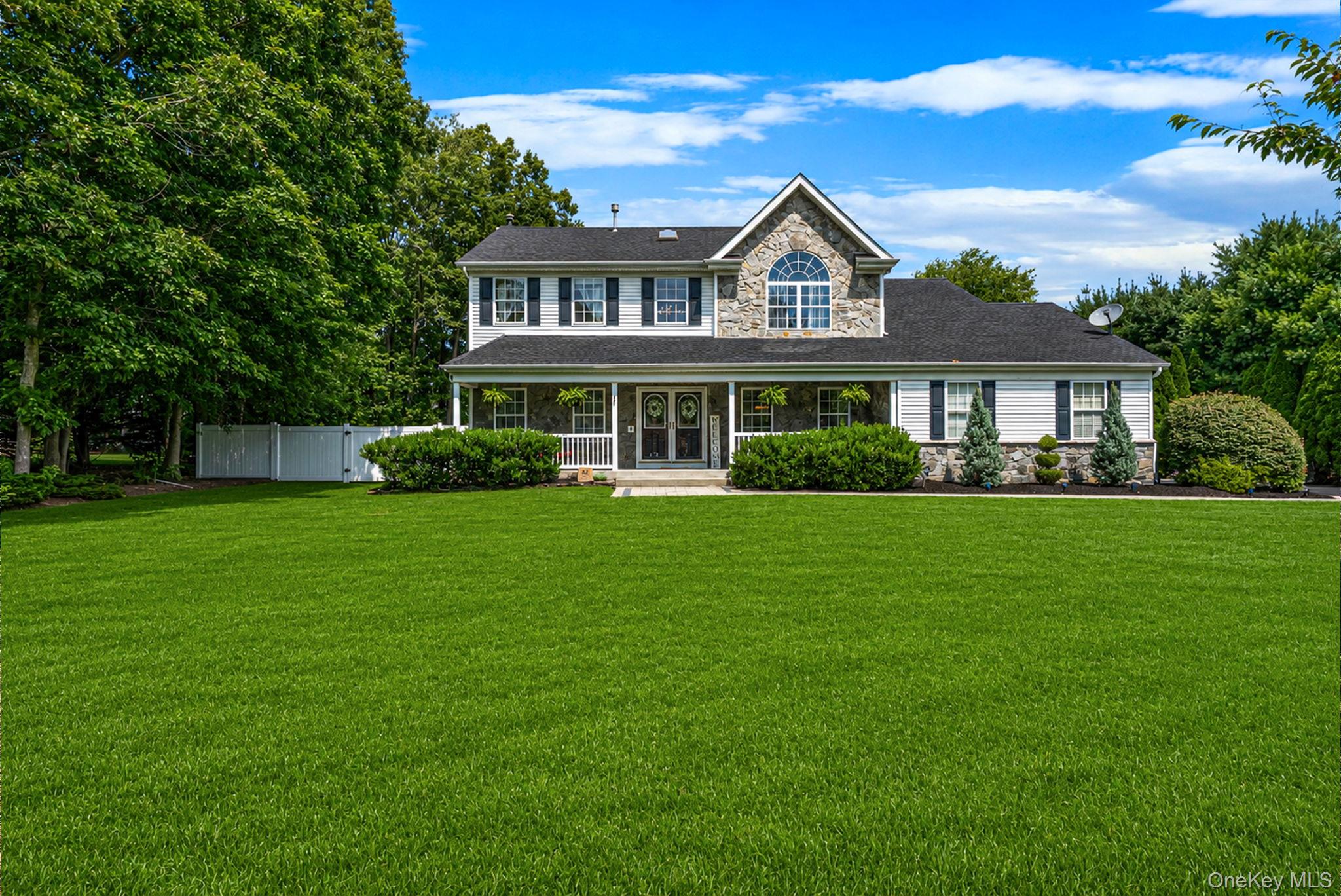 62 Ridgefield Drive — photo