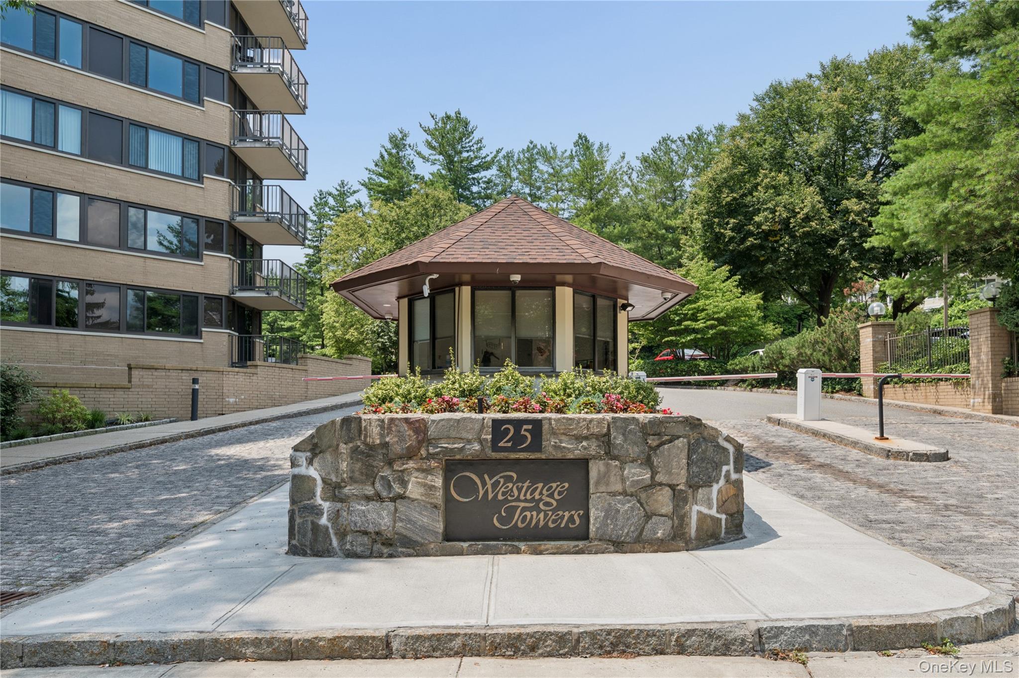 25 Rockledge Avenue Ph11 — photo