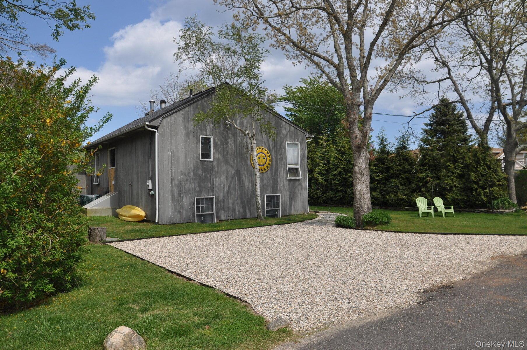 14 Hoover Court — photo