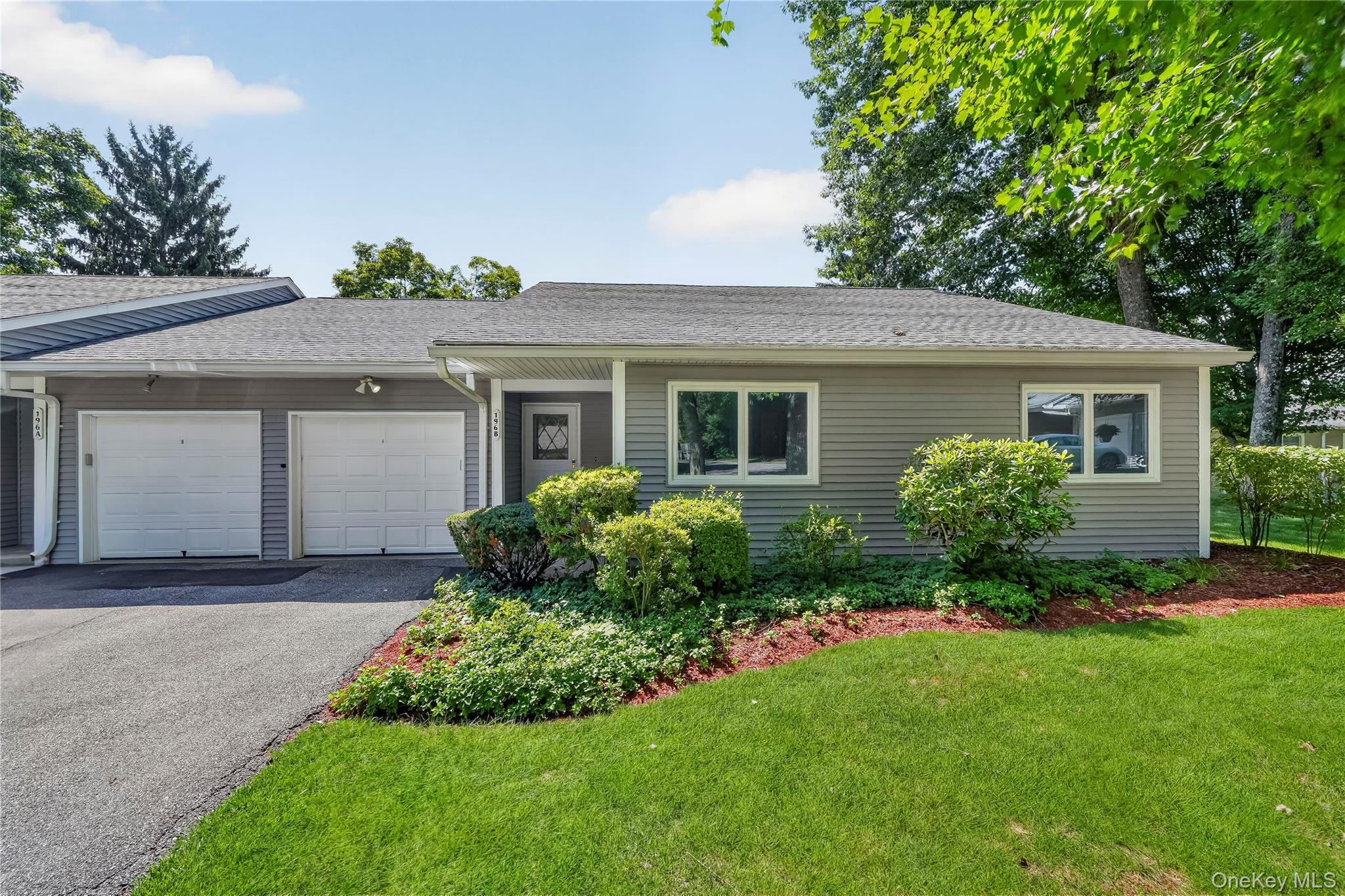 196 Long Hill Drive B — photo