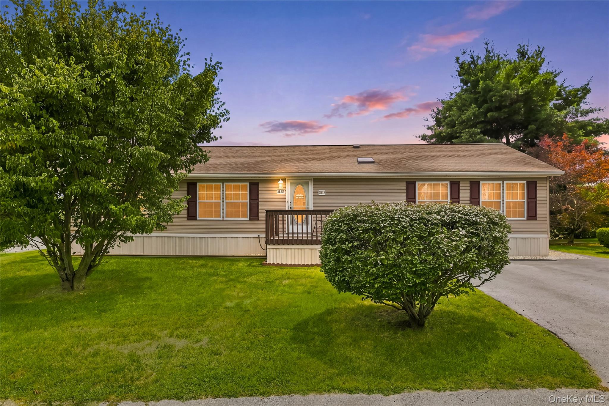 83 Pine Drive — photo