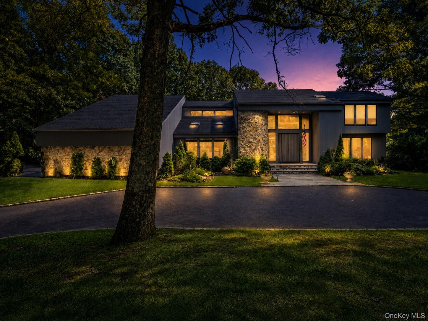 6 Fox Hunt Court — photo