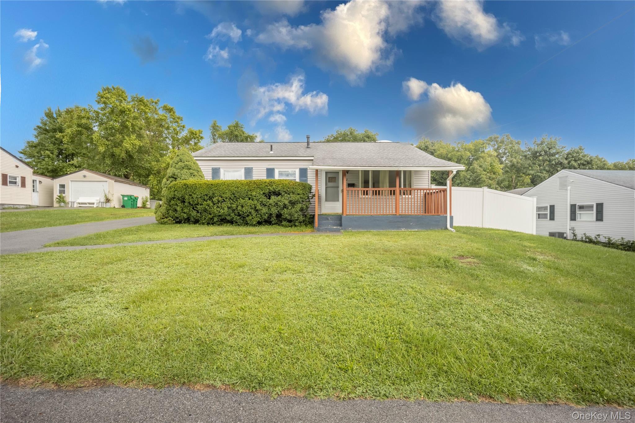 32 Peter Cooper Drive — photo